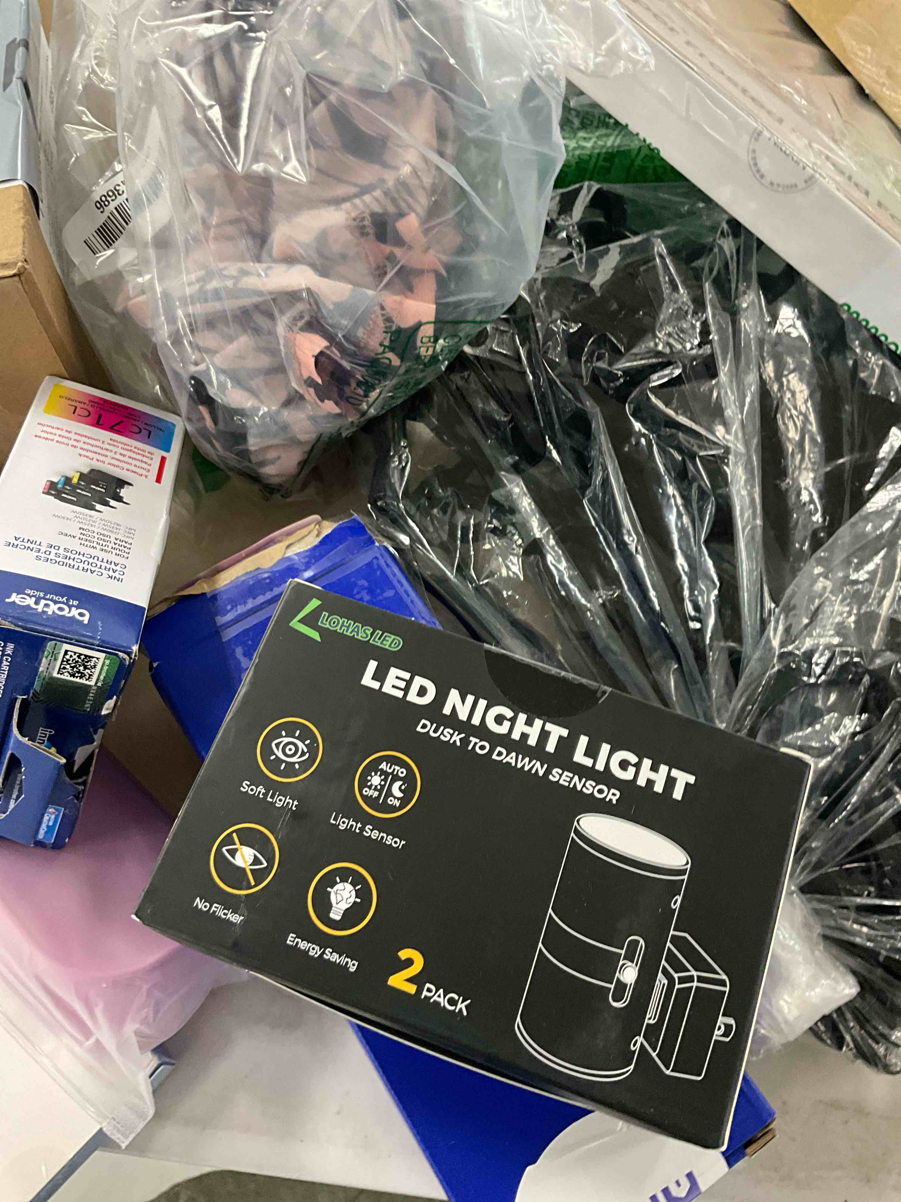 Condition photo showing Good Condition for L LOHAS LED Night Light Plug in, Modern Night Lights Plug into Wall, Dusk to Dawn Sensor, Soft White 3000K, 0-100LM Adjustable Brightness, Dimmable Night Lights for Hallway Bedroom Stairway, 2 Pack 3000K-soft white