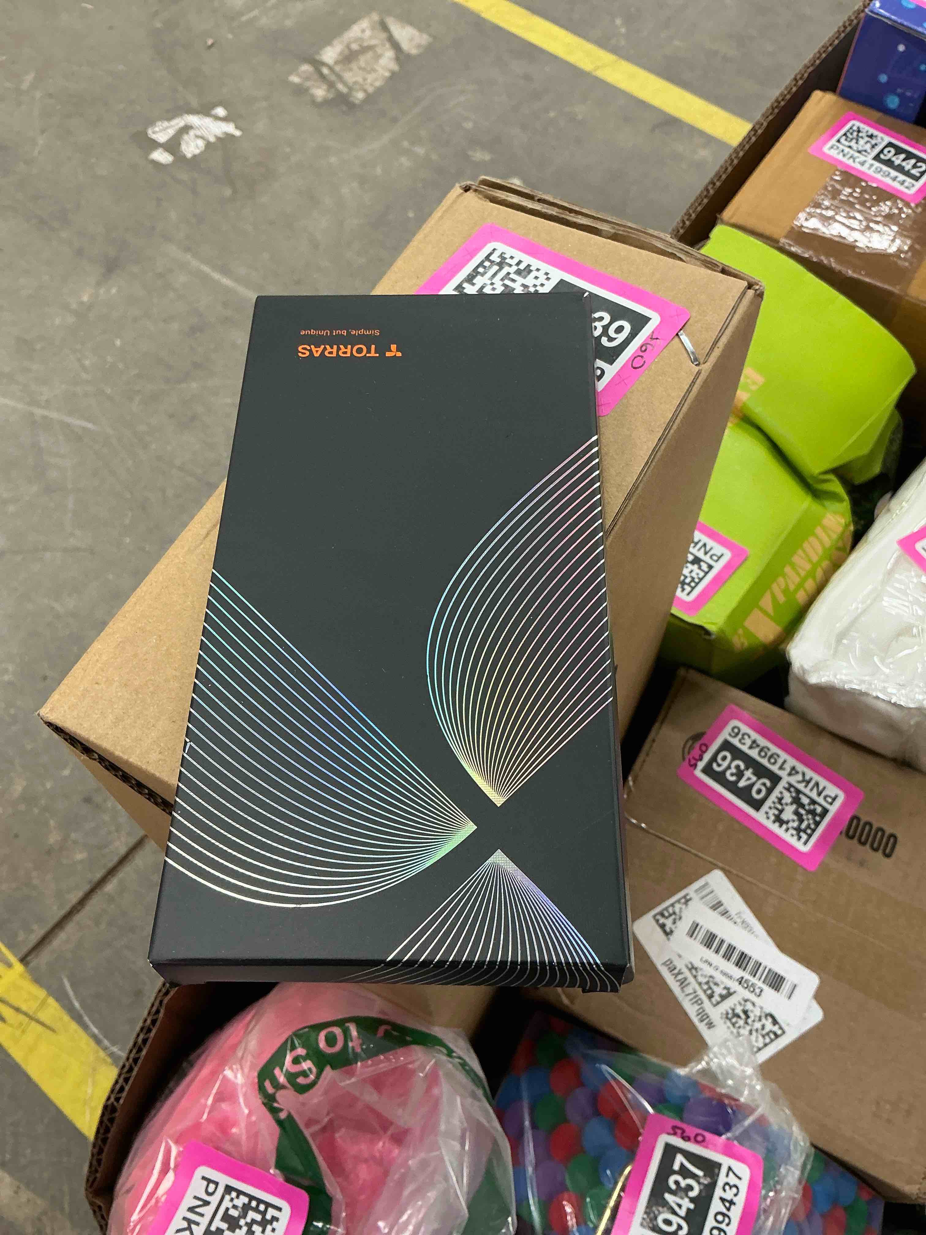 Condition photo showing Good Condition for TORRAS Magnetic Guardian Designed for iPhone 15 Pro Max Case, [Military Grade Drop Tested] [Compatible with MagSafe] Slim Frosted Case for iPhone 15 Pro Max Case Phone Case (2023), Hot Pink iPhone 15 Pro Max 3.Pinkish