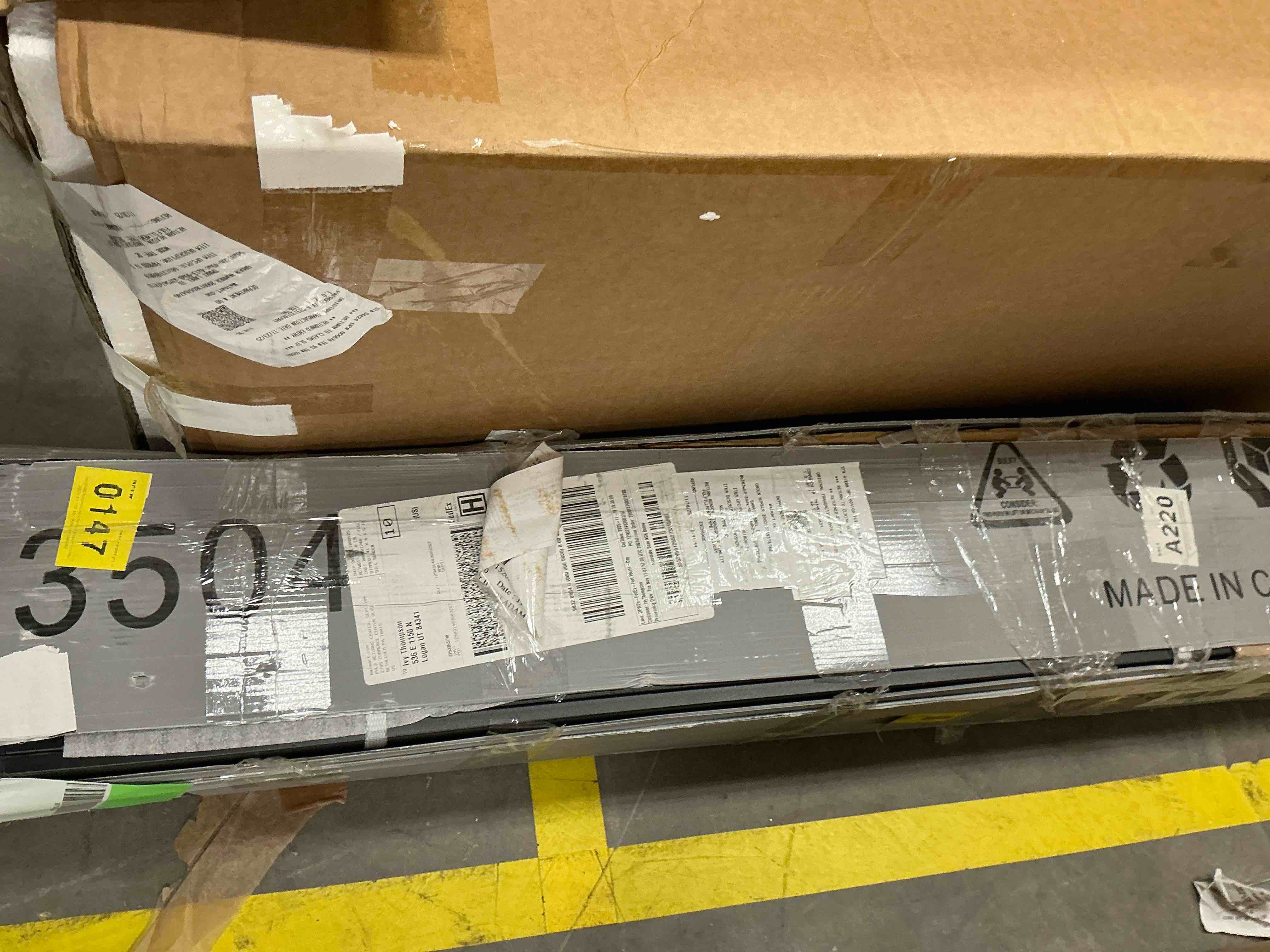 Condition photo showing Good Condition for COMASACH 18 inch Queen Bed Frame, Easy Assembly, Heavy Duty Metal Platform, Noise Free, Black