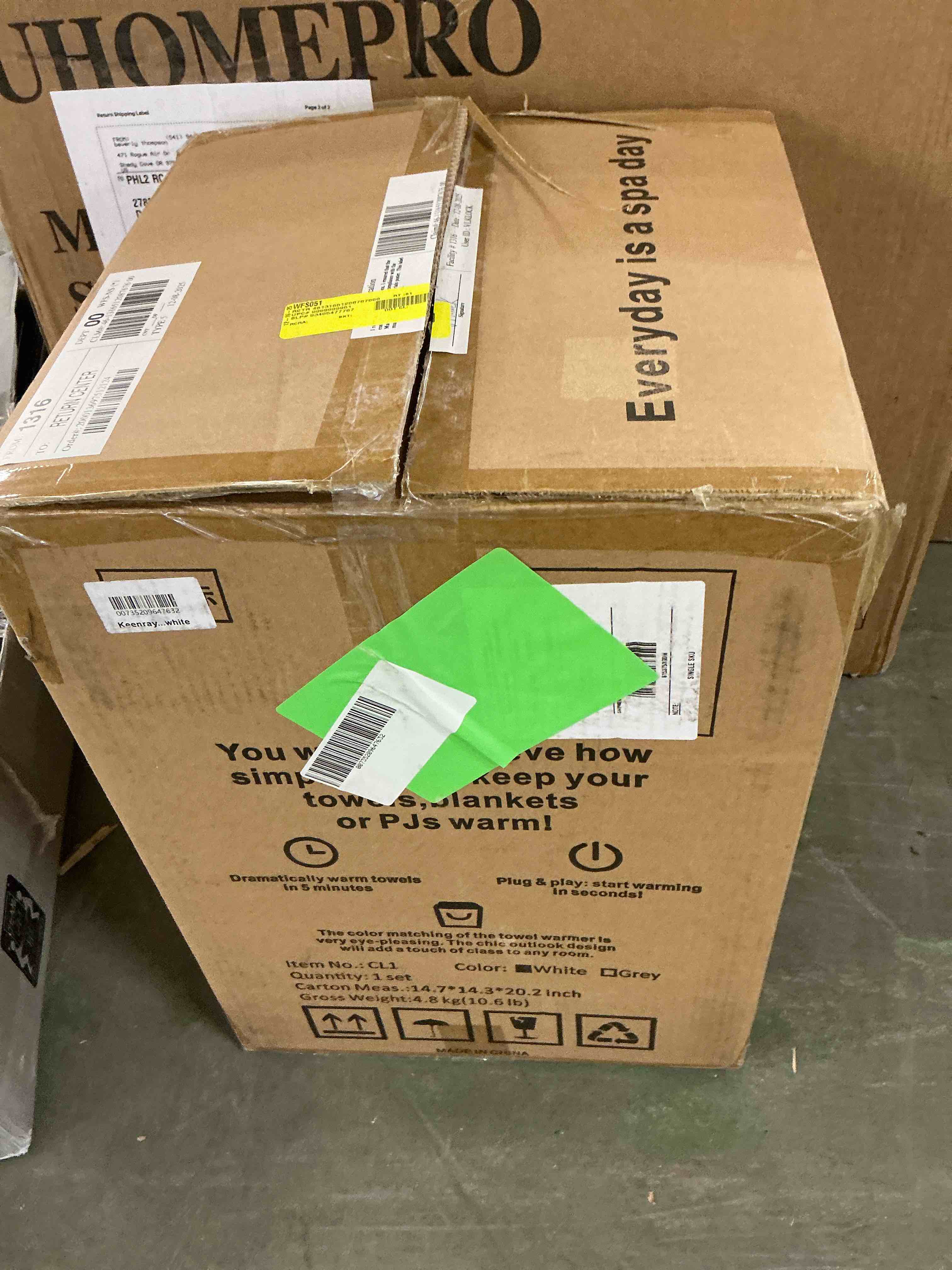 Condition photo showing New/Like New for Keenray Bucket Towel Warmers  Luxury Towel Warmer Bucket for Bathroom  Auto Shut Off  Fits Up to Two 40 X70  Oversized Towels  Bathrobes  Blankets  White