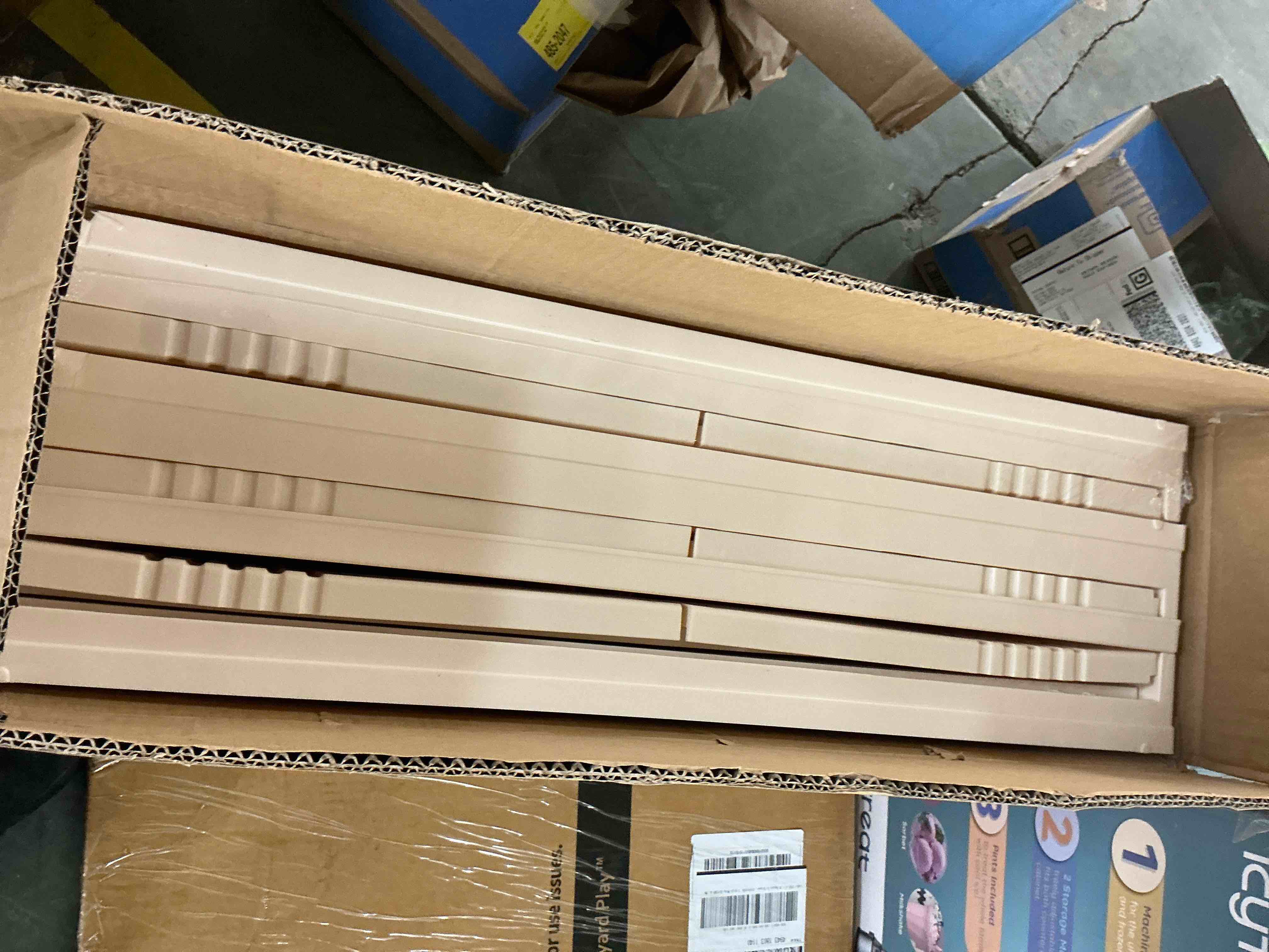 Condition photo showing Good Condition for TINANA Plastic Storage Bins with Lids  3 Tier 222QT Stackable Storage Containers with Wheels  Folding Closet Organizers for Living Room  Office  Dorm