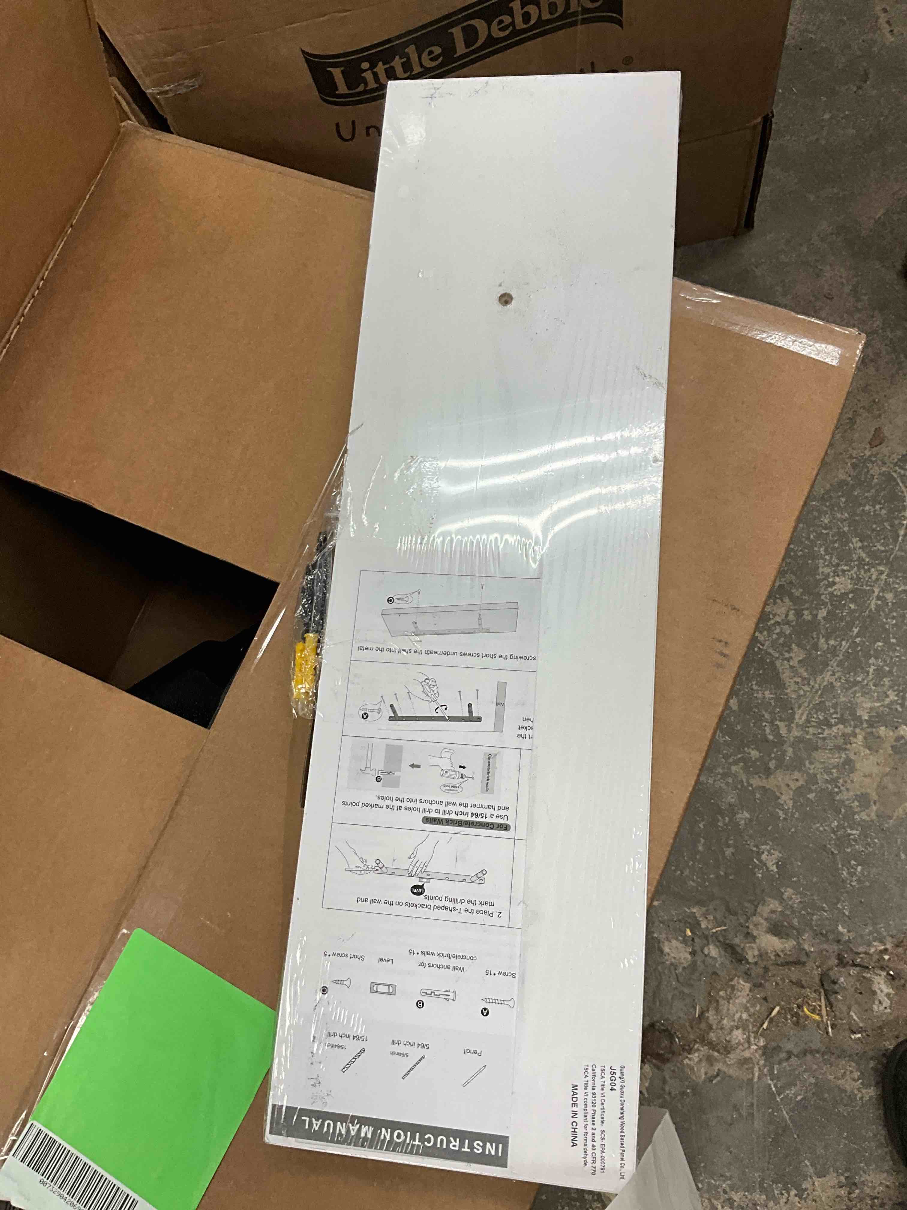 Condition photo showing New/Like New for Ophanie 22.5 inch 2 Pack Wood Floating Shelves, Hanging Float Shelf for Wall Mounted Decorative Shelves, 6.7 x 23 Inch, Set of 2, White