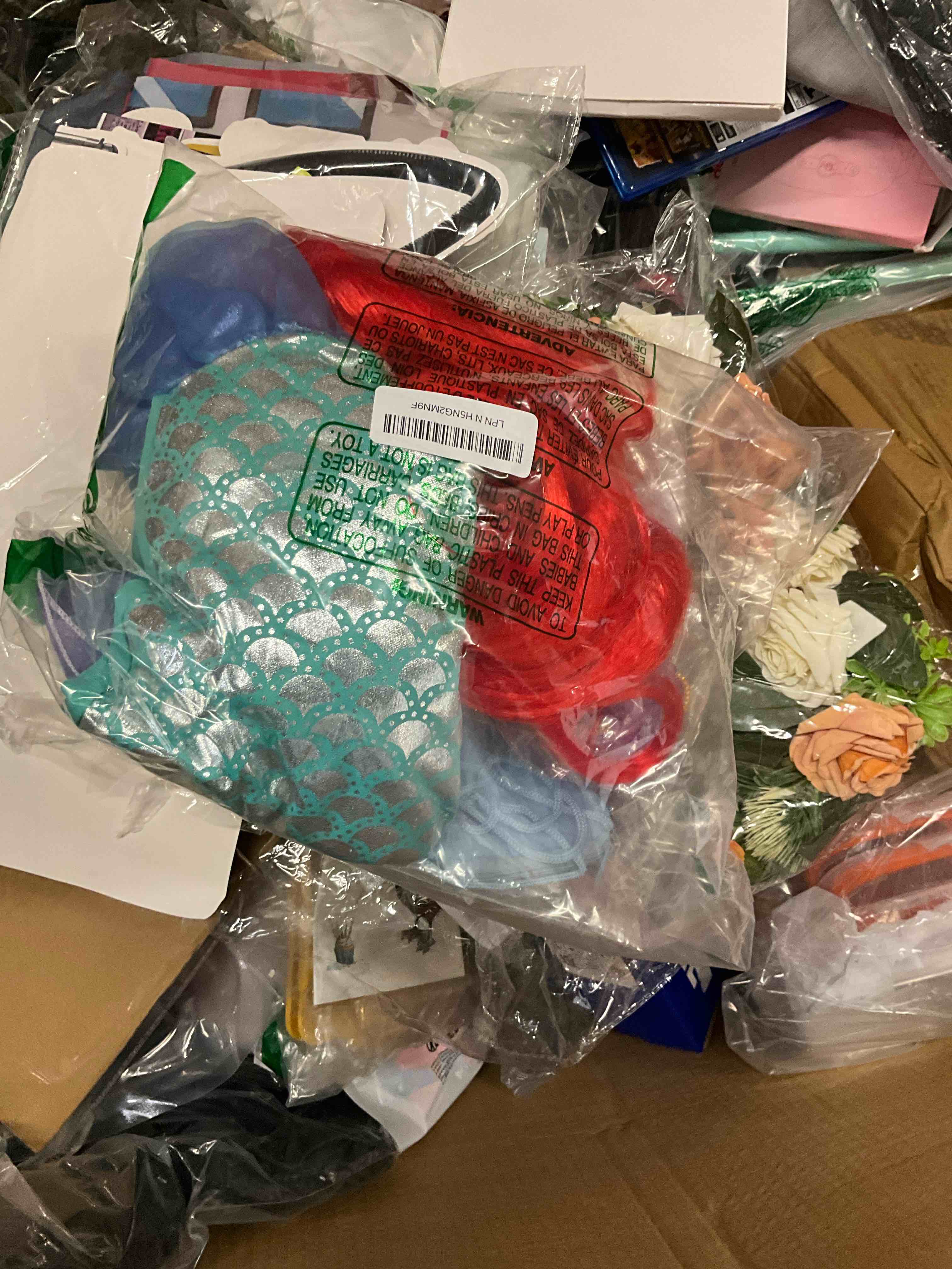 Condition photo showing Good Condition for Little Girl Luxury Mermaid Costume Princess Dress for Girls with Accessories