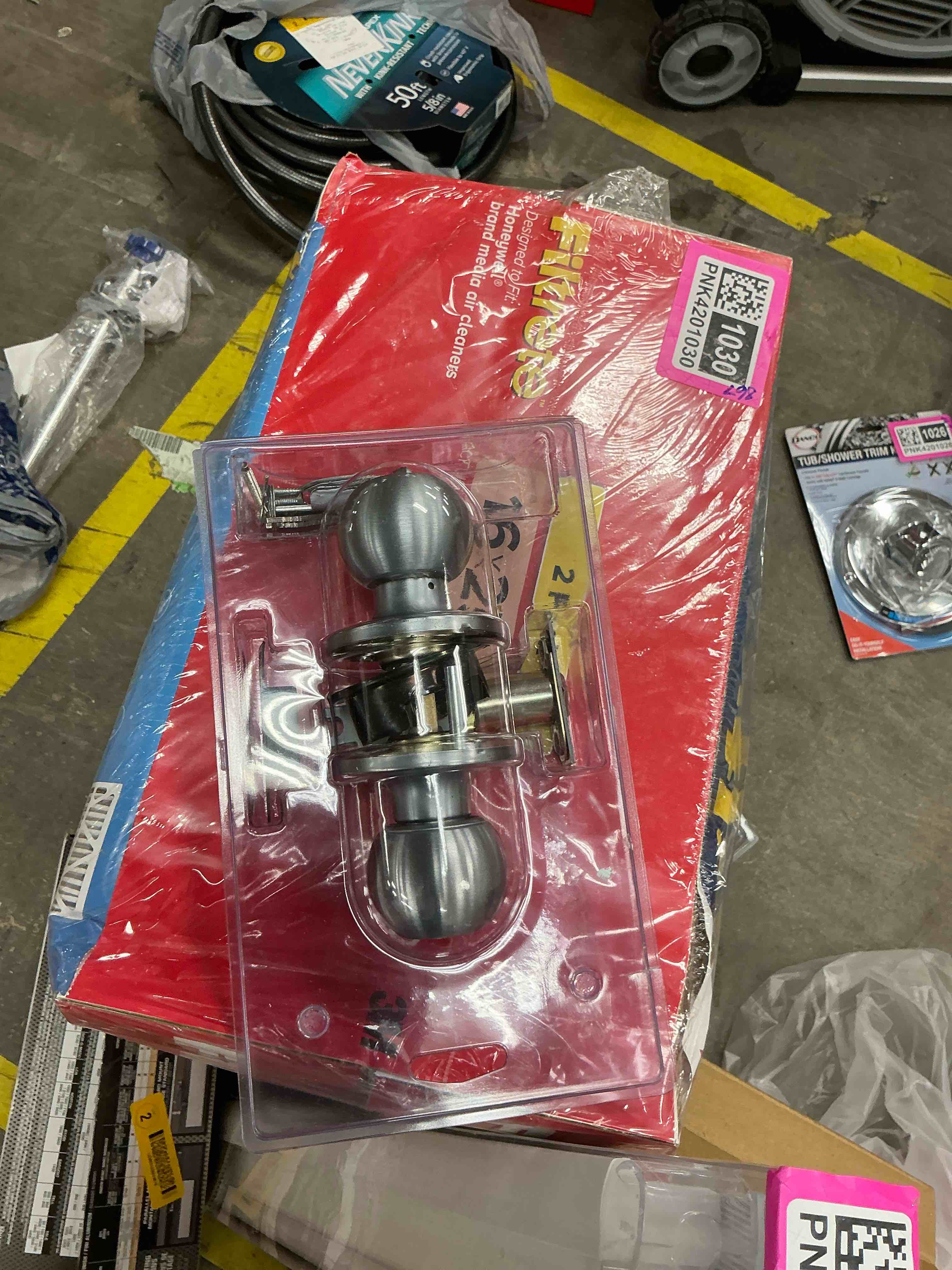 Condition photo showing Good Condition for brinks commercial light duty commercial knob satin chrome interior or exterior keyed entry