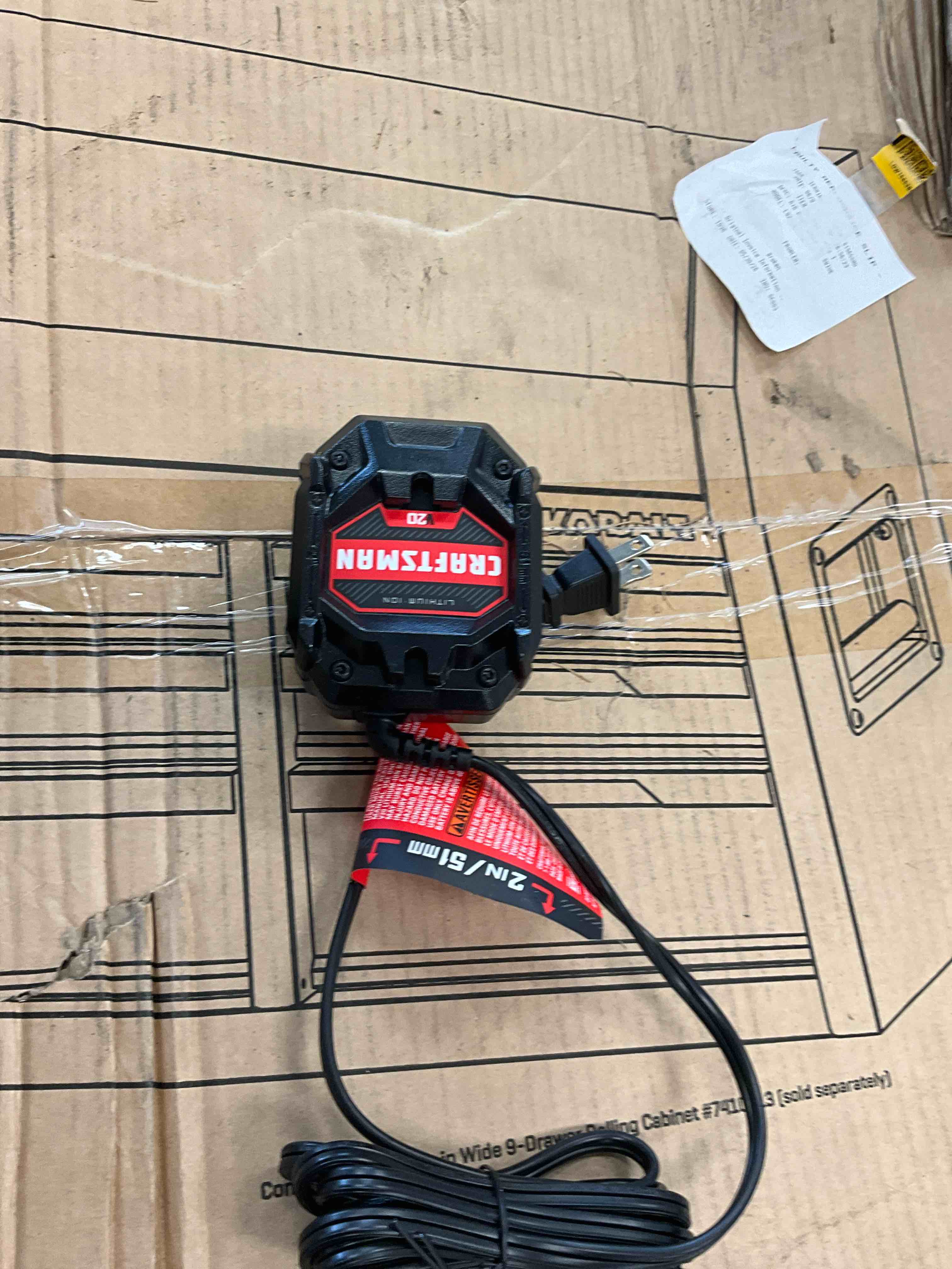 Condition photo showing Good Condition for craftsman 20v charger