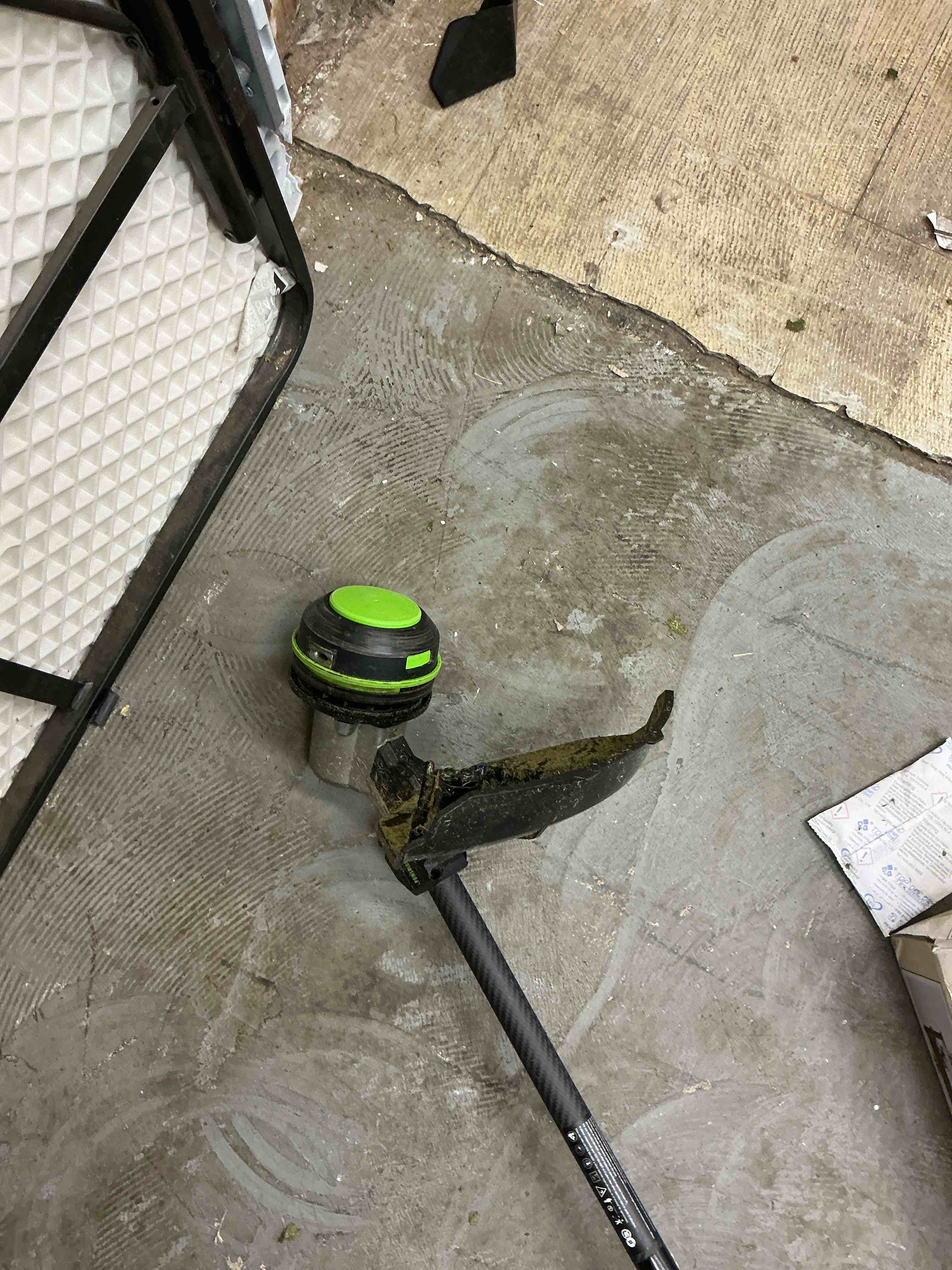 Condition photo showing Good Condition for ego power+ powerload with carbon fiber shaft 56-volt 16-in telescopic shaft battery string trimmer 2.5 ah (tool only)