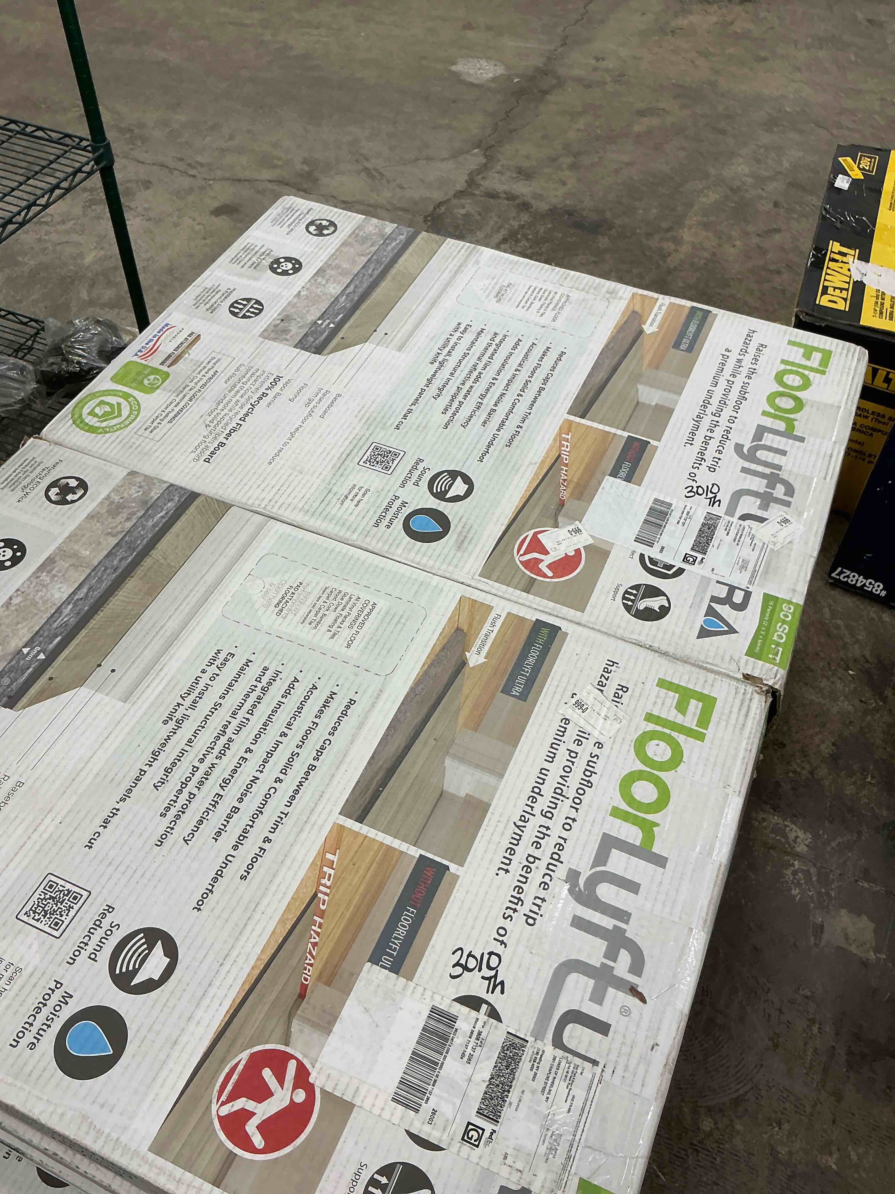 Condition photo showing New/Like New for floorlyft ultra rigid fiber board 90-sq ft 2-ft w x 3-ft l x 6 -mm t premium felt moisture resistant (( 360 sqft )