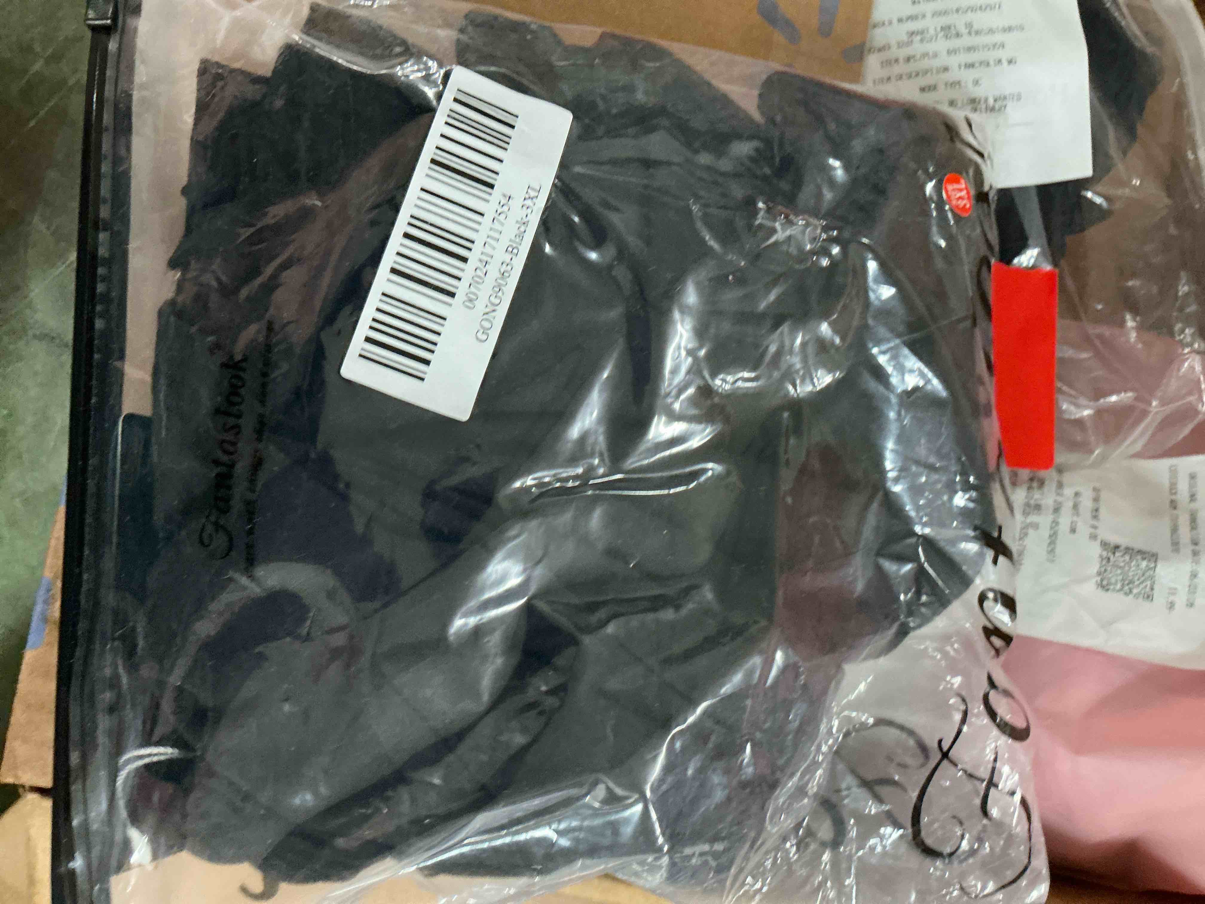 Condition photo showing Good Condition for fantaslook women capri pants high waisted drawstring summer yoga pants workout cropped joggers lounge pants with pockets size 3xl