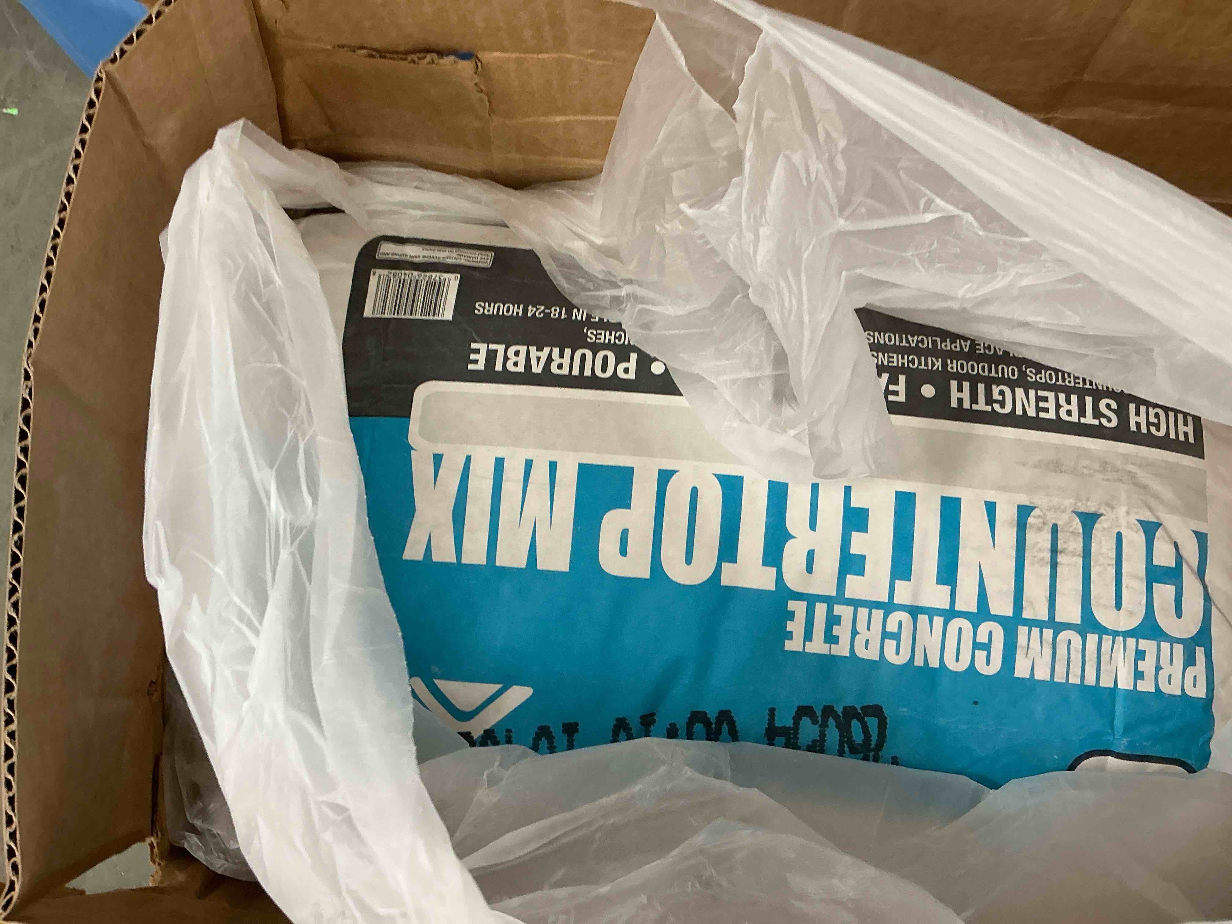 Condition photo showing Good Condition for techmix premium concrete countertop mix white 50 pound
