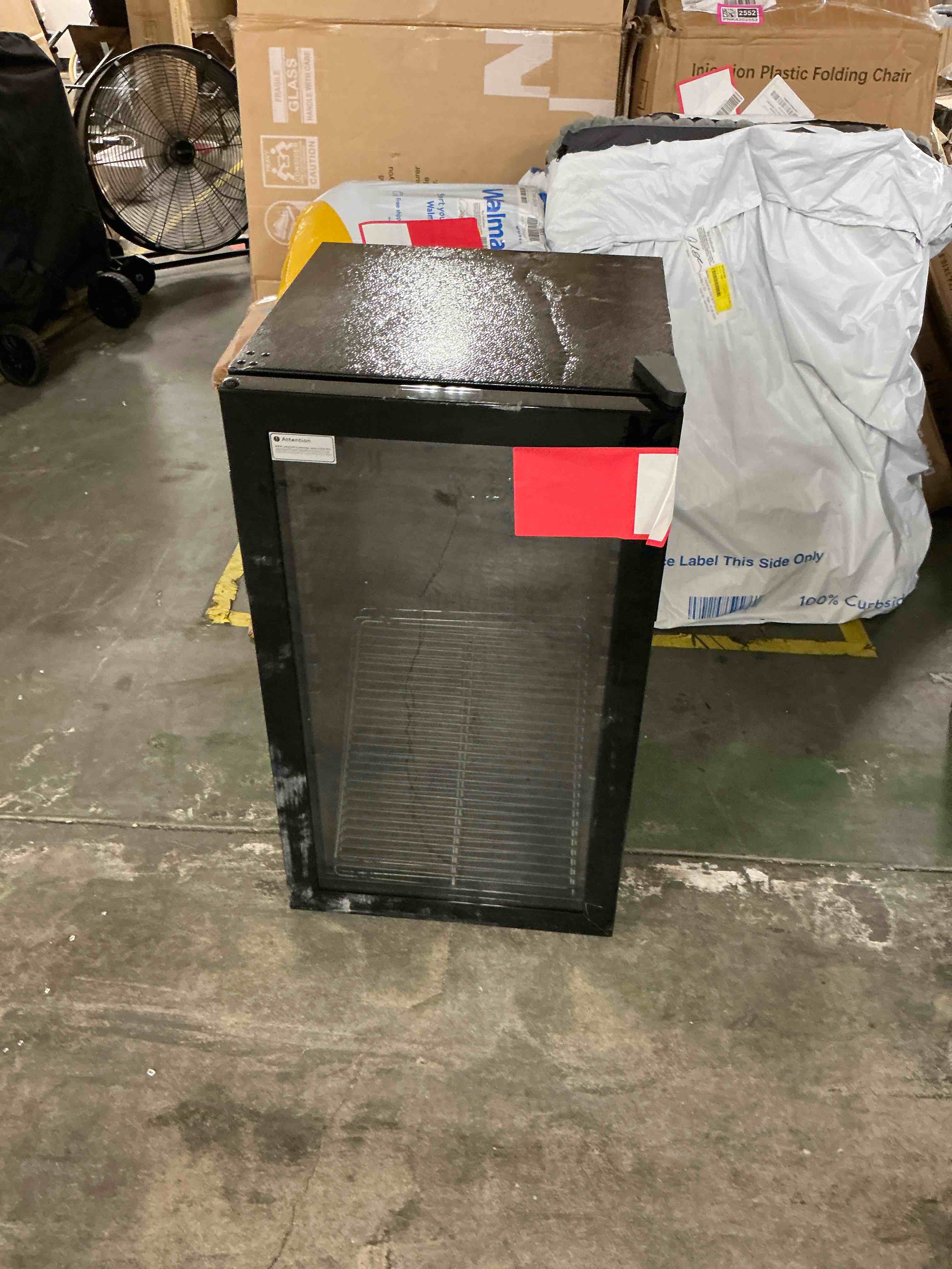 Condition photo showing Good Condition for simzlife 130 can beverage refrigerator and cooler with glass door for home 17.3 in d 31.5 in h
