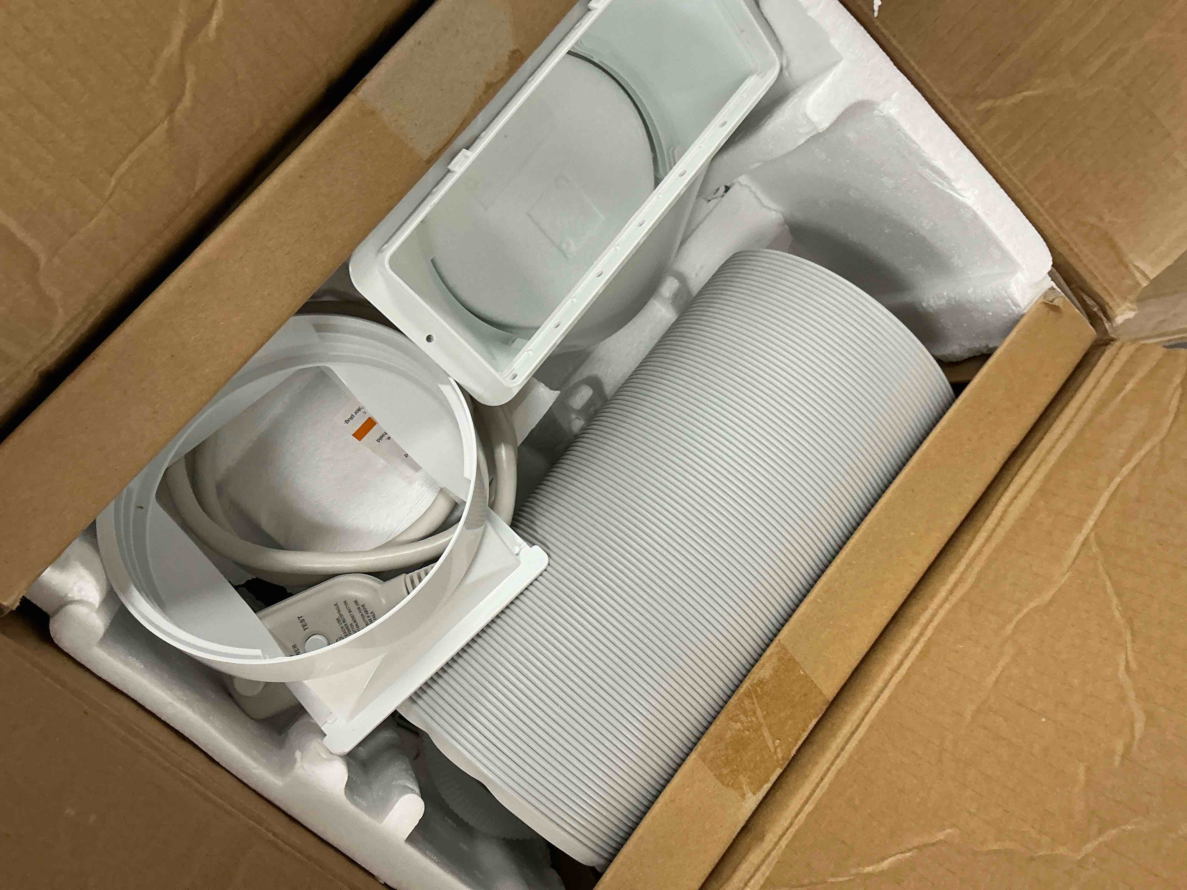 Condition photo showing Good Condition for portable air conditioner 10000btu(115v) with cooling dehumidifier sleep & fan mode 4-in-1 remote control window kit included for rooms up to 450 sq ft