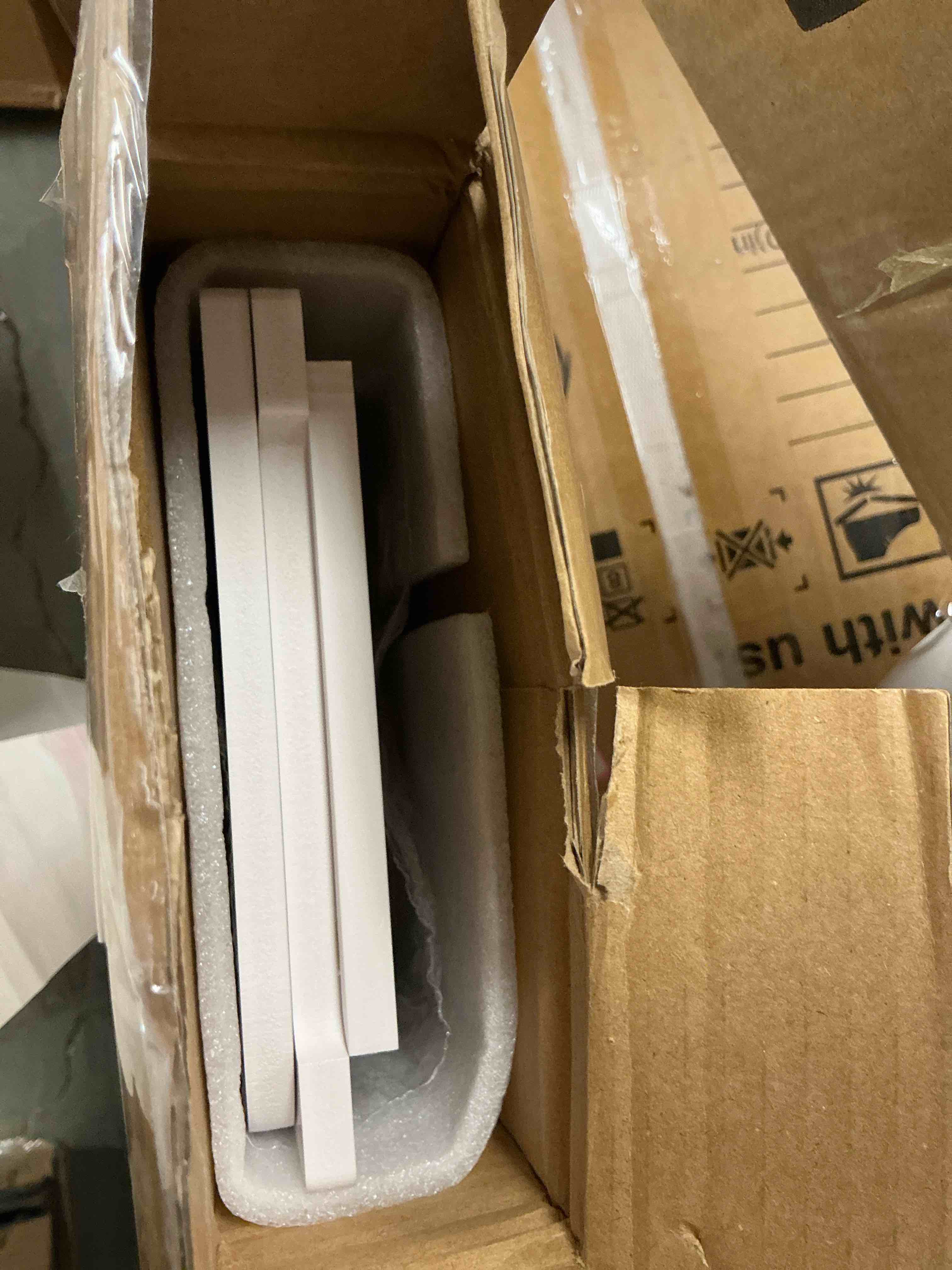 https://s3.amazonaws.com/lotting-images-prod/EmanualPiazza/PNK4203782_1788883042993.jpeg
