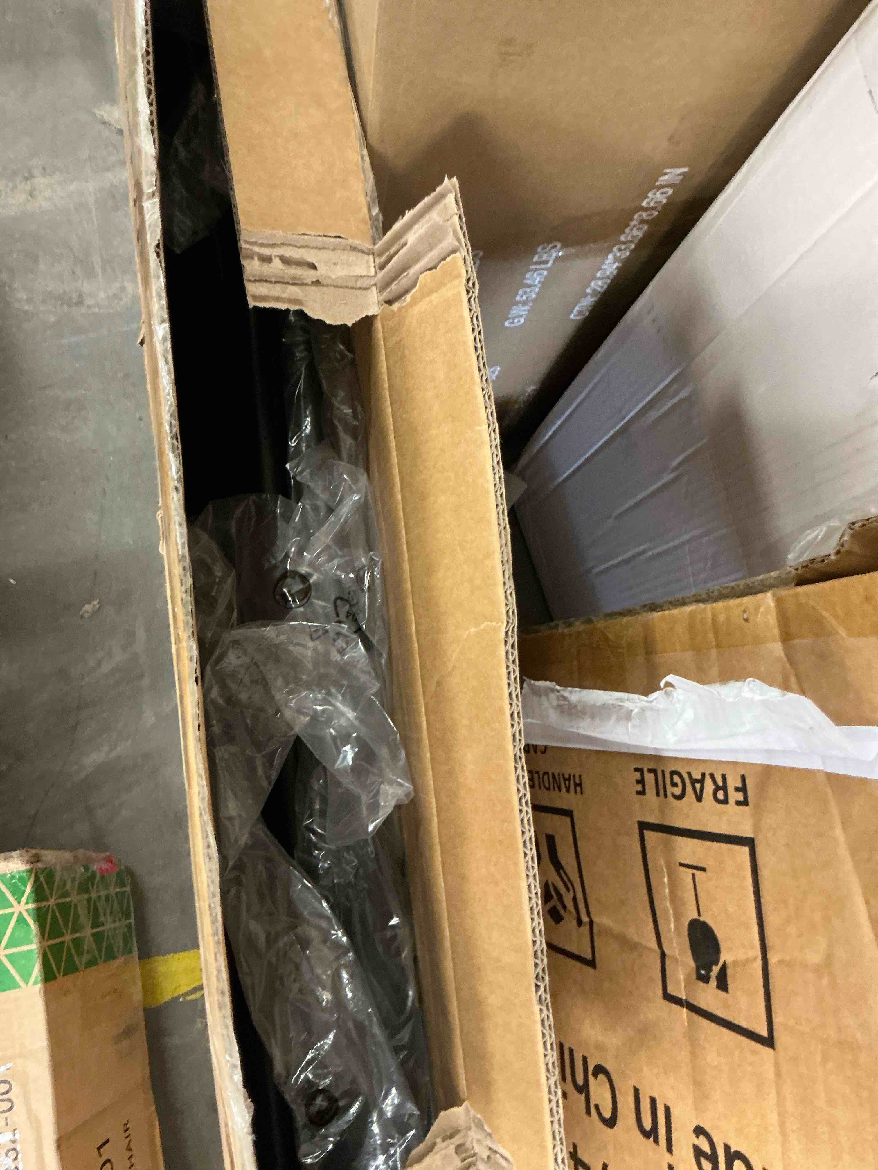 https://s3.amazonaws.com/lotting-images-prod/EmanualPiazza/PNK4203930_1789404962986.jpeg