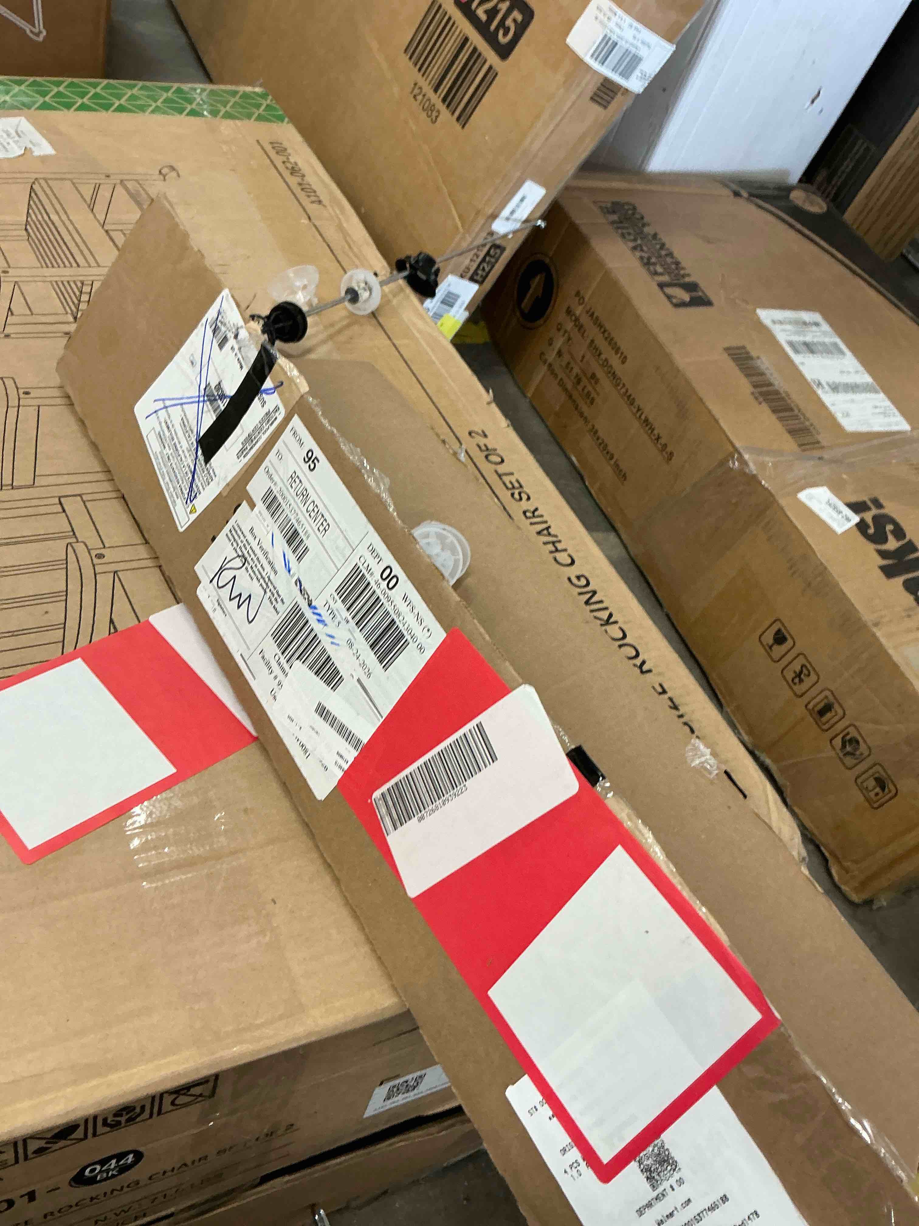 https://s3.amazonaws.com/lotting-images-prod/EmanualPiazza/PNK4203932_1789405267738.jpeg