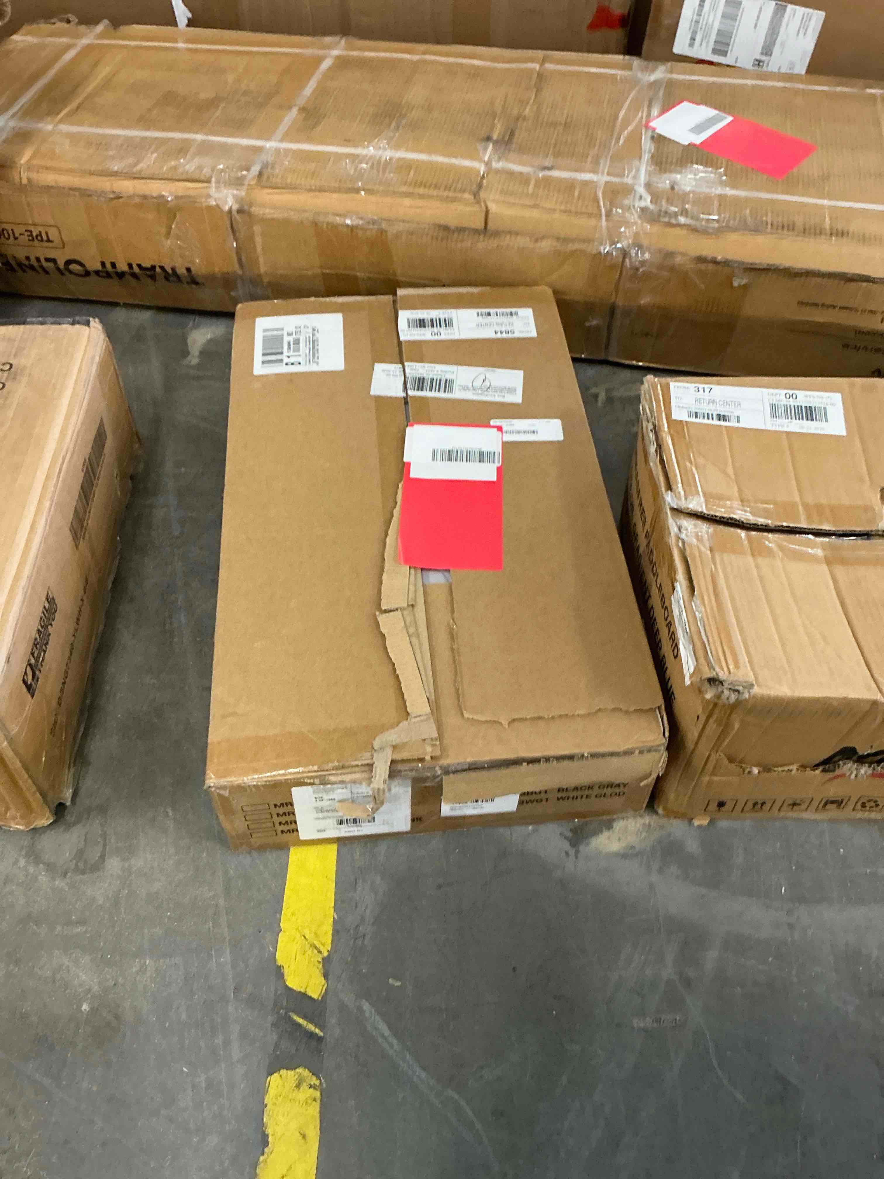 https://s3.amazonaws.com/lotting-images-prod/EmanualPiazza/PNK4203933_1789405356307.jpeg