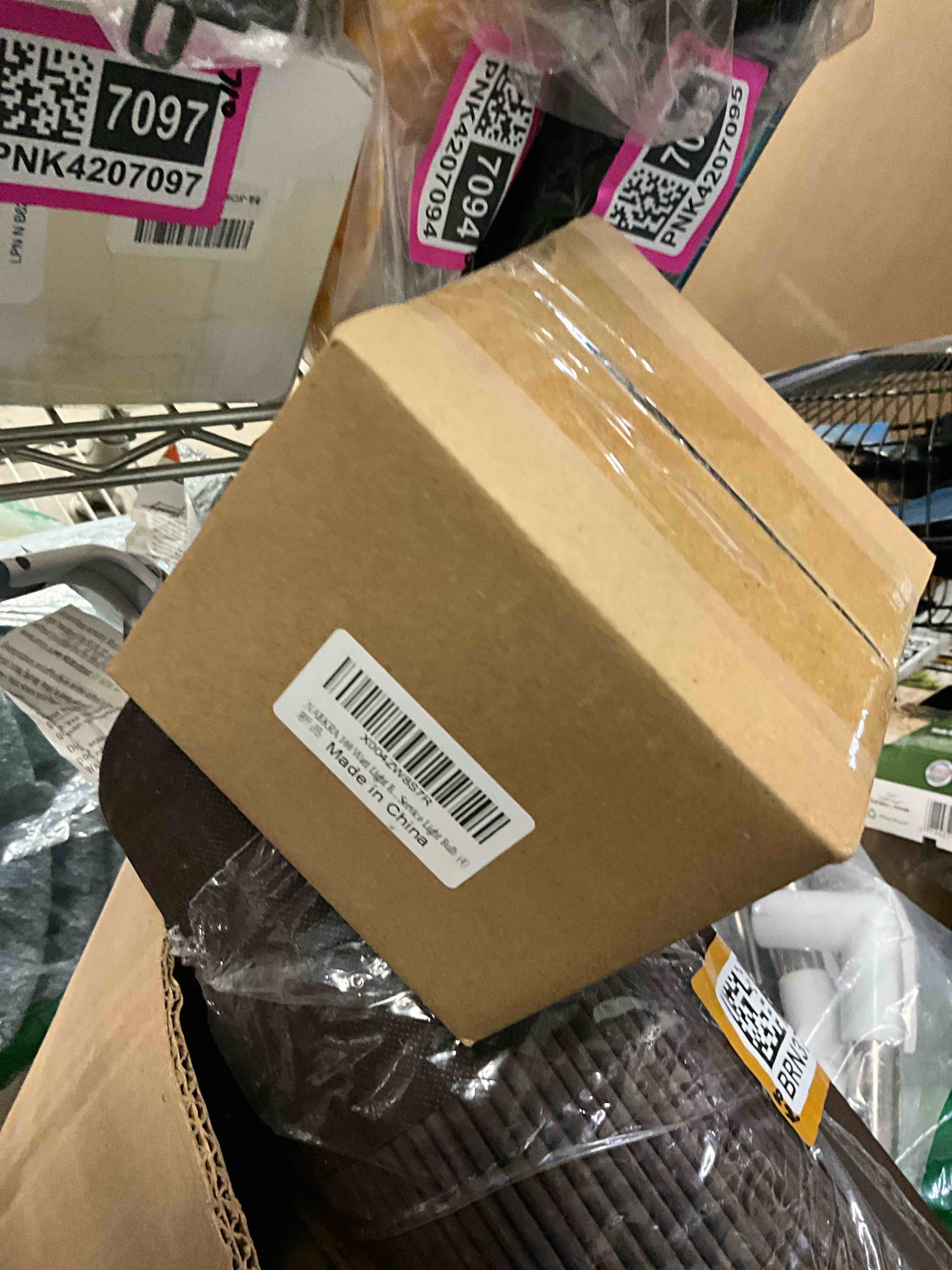https://s3.amazonaws.com/lotting-images-prod/EmanualPiazza/PNK4207088_1778694291194.jpeg
