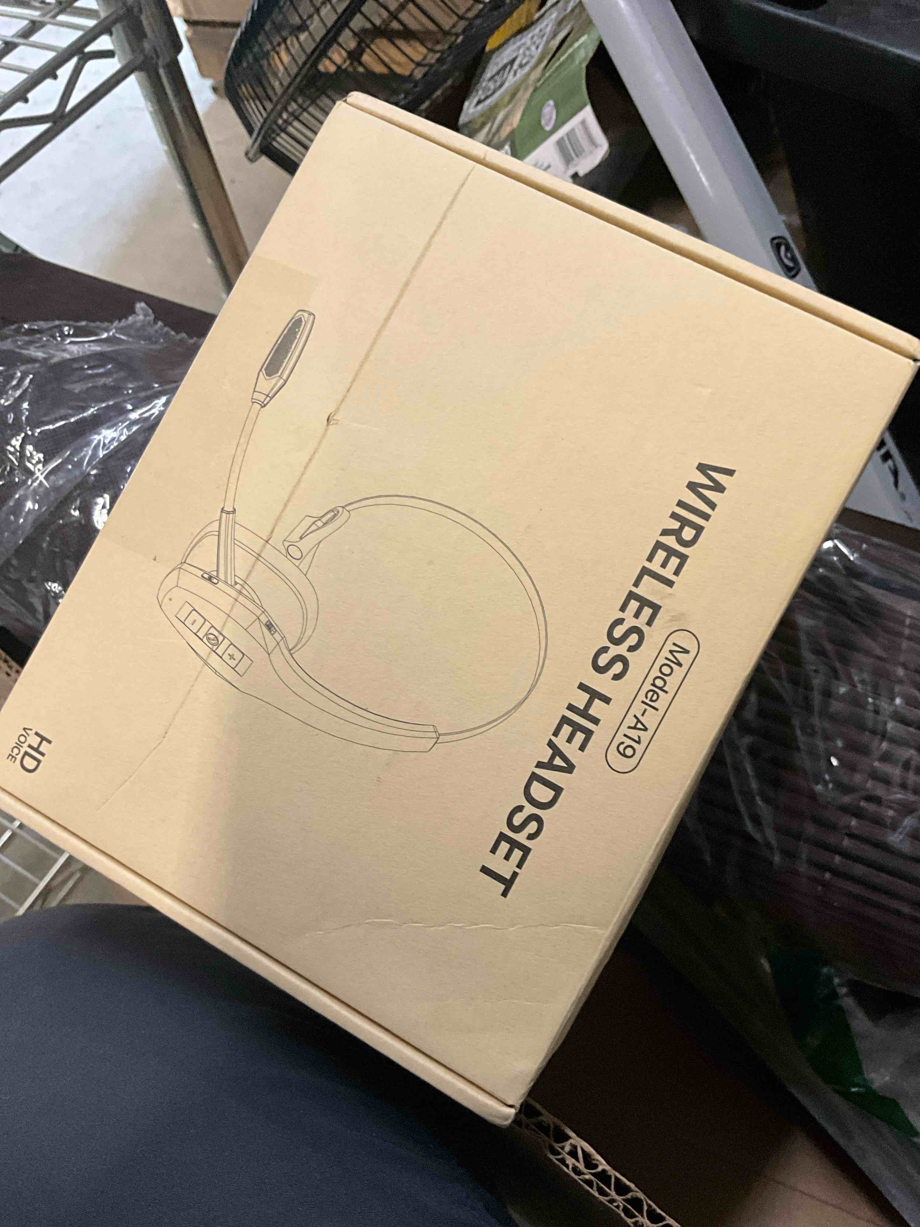 https://s3.amazonaws.com/lotting-images-prod/EmanualPiazza/PNK4207098_1778693566985.jpeg
