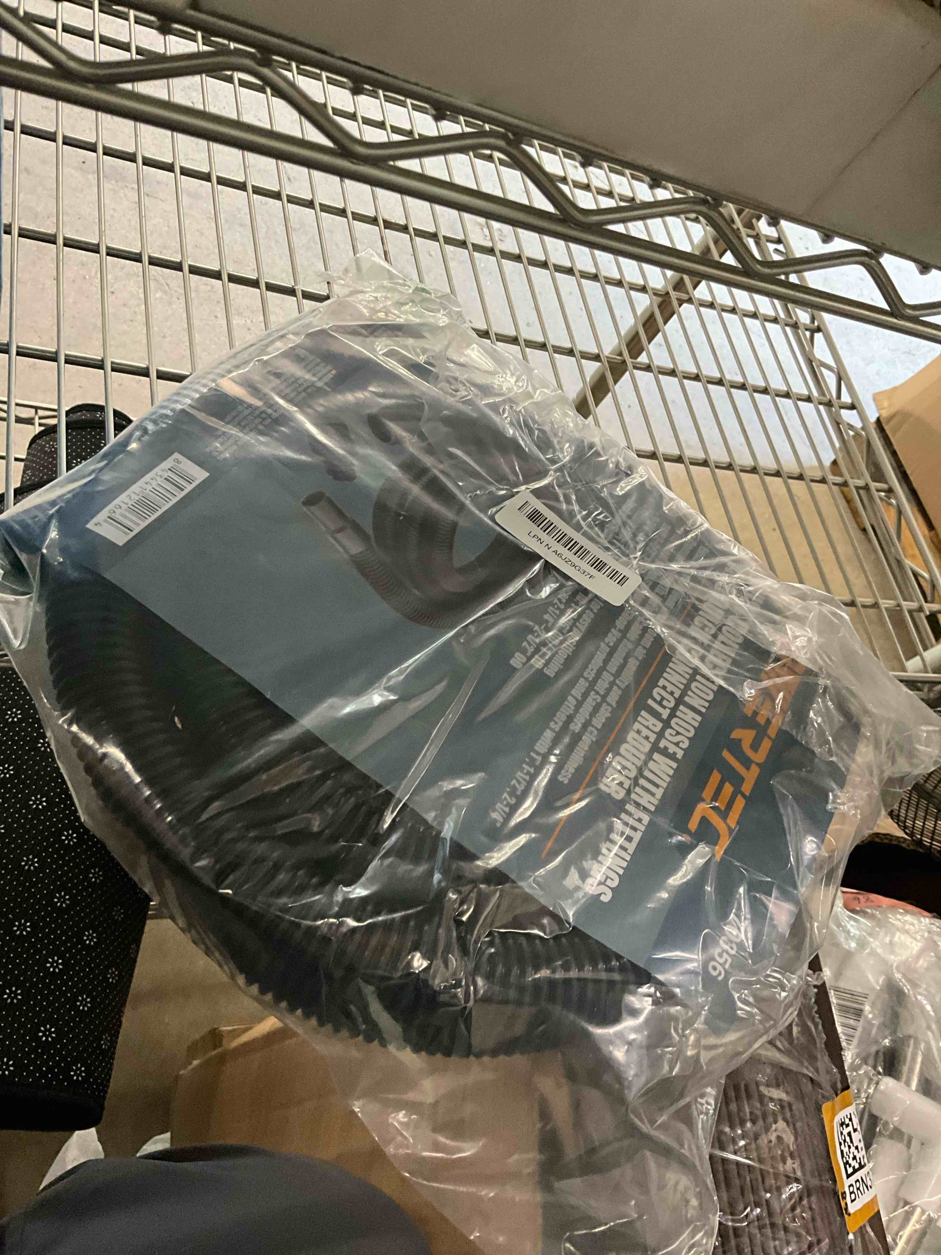 https://s3.amazonaws.com/lotting-images-prod/EmanualPiazza/PNK4207104_1778693059090.jpeg