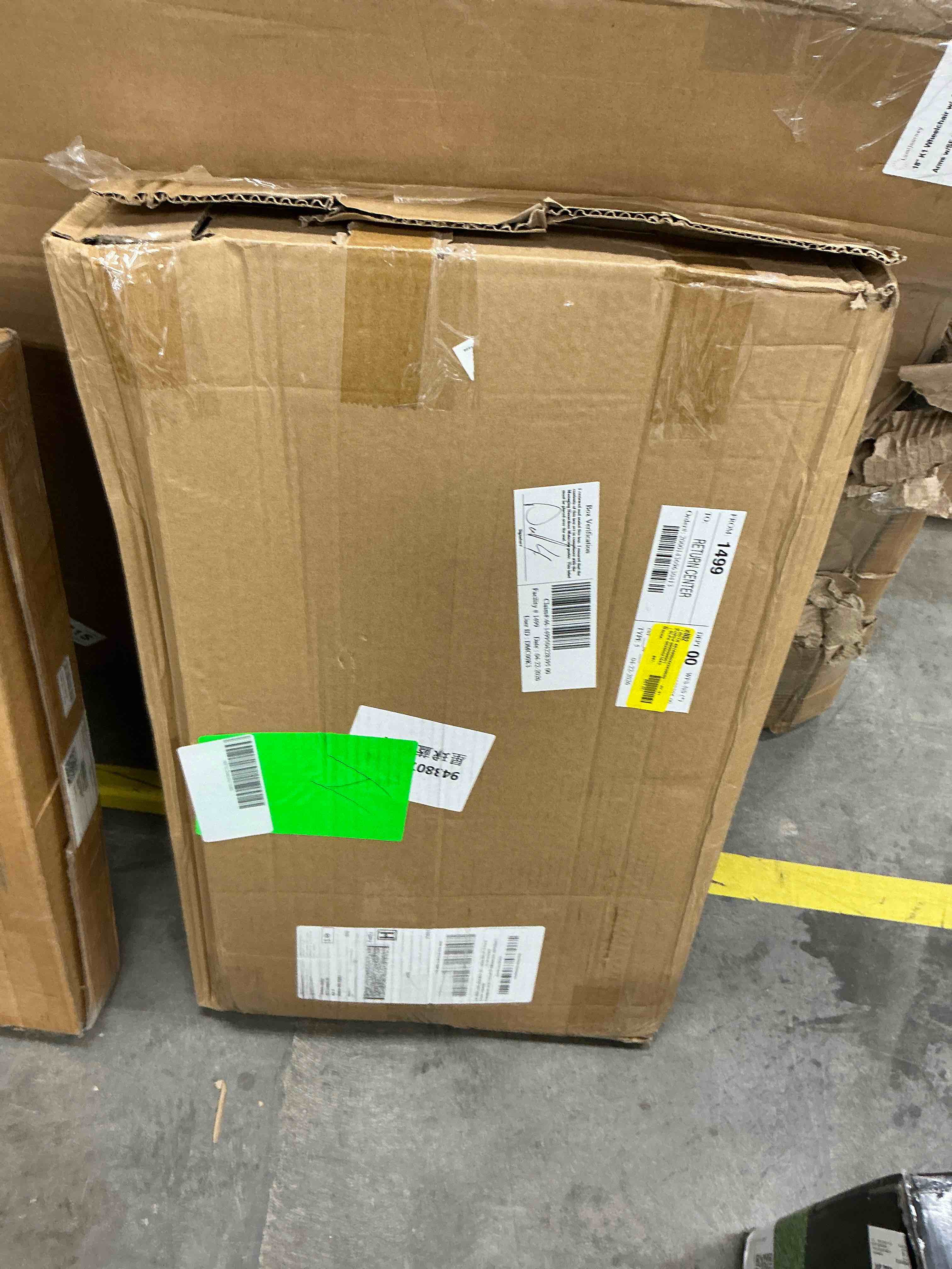 https://s3.amazonaws.com/lotting-images-prod/EmanualPiazza/PNK4207251_1779389998241.jpeg