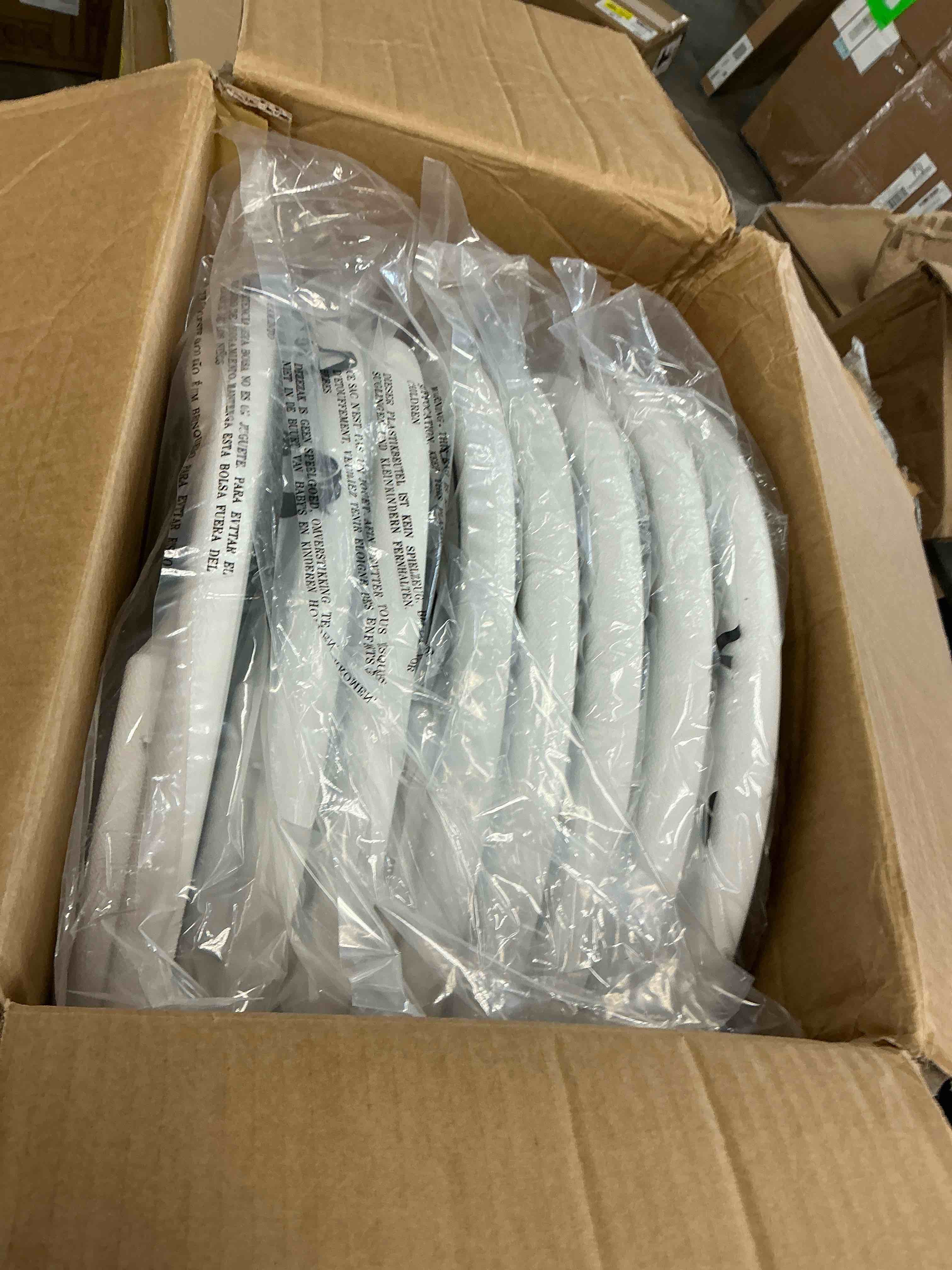 https://s3.amazonaws.com/lotting-images-prod/EmanualPiazza/PNK4207259_1779391088882.jpeg