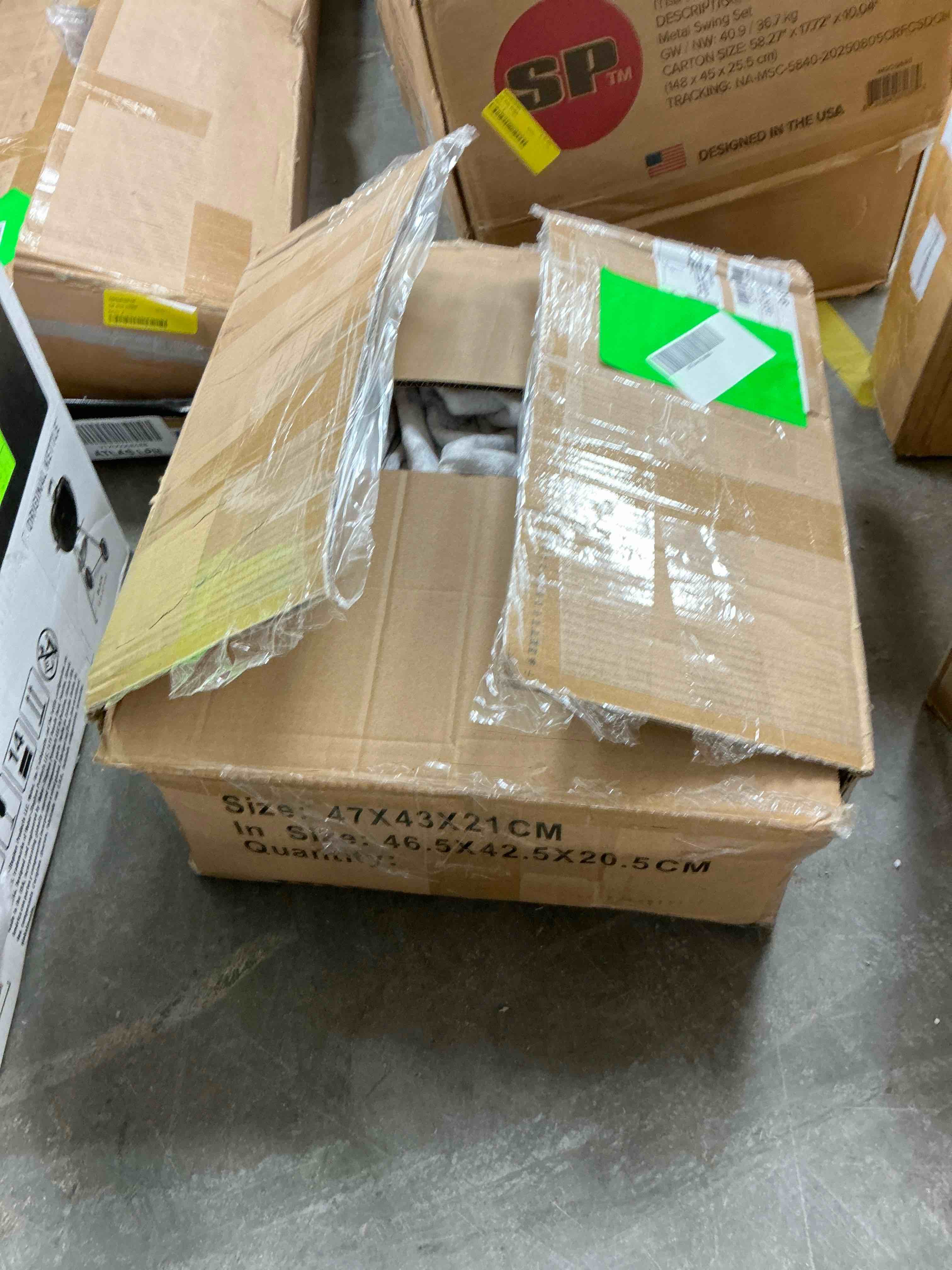 https://s3.amazonaws.com/lotting-images-prod/EmanualPiazza/PNK4207267_1779391977523.jpeg