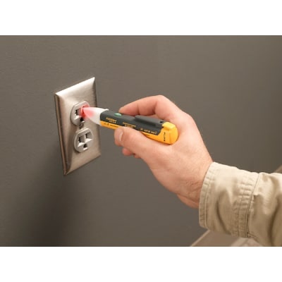 https://s3.amazonaws.com/lotting-images-prod/EmanualPiazza/PNK4207354_1779812243269.jpeg