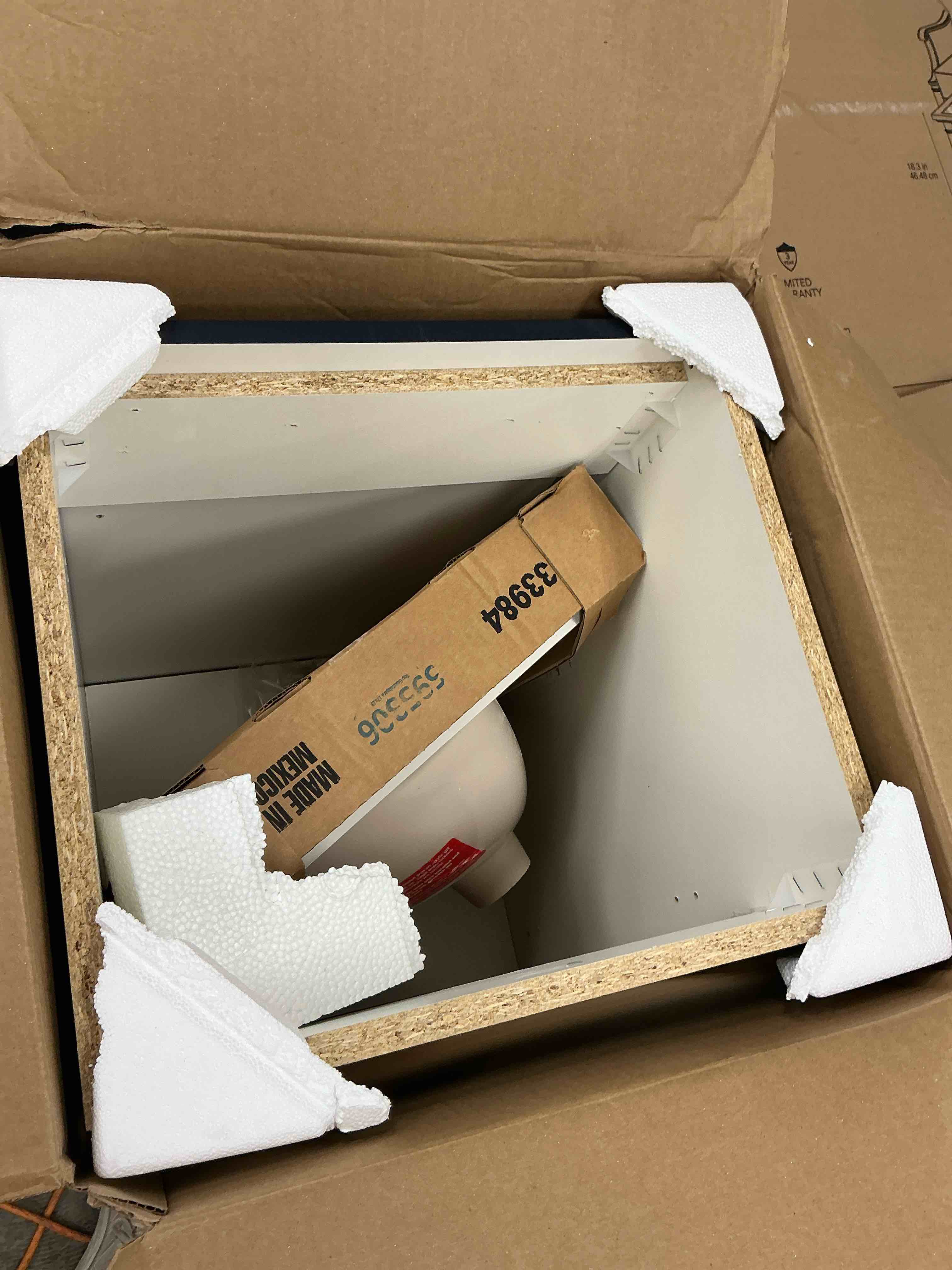 https://s3.amazonaws.com/lotting-images-prod/EmanualPiazza/PNK4207368_1779809954237.jpeg