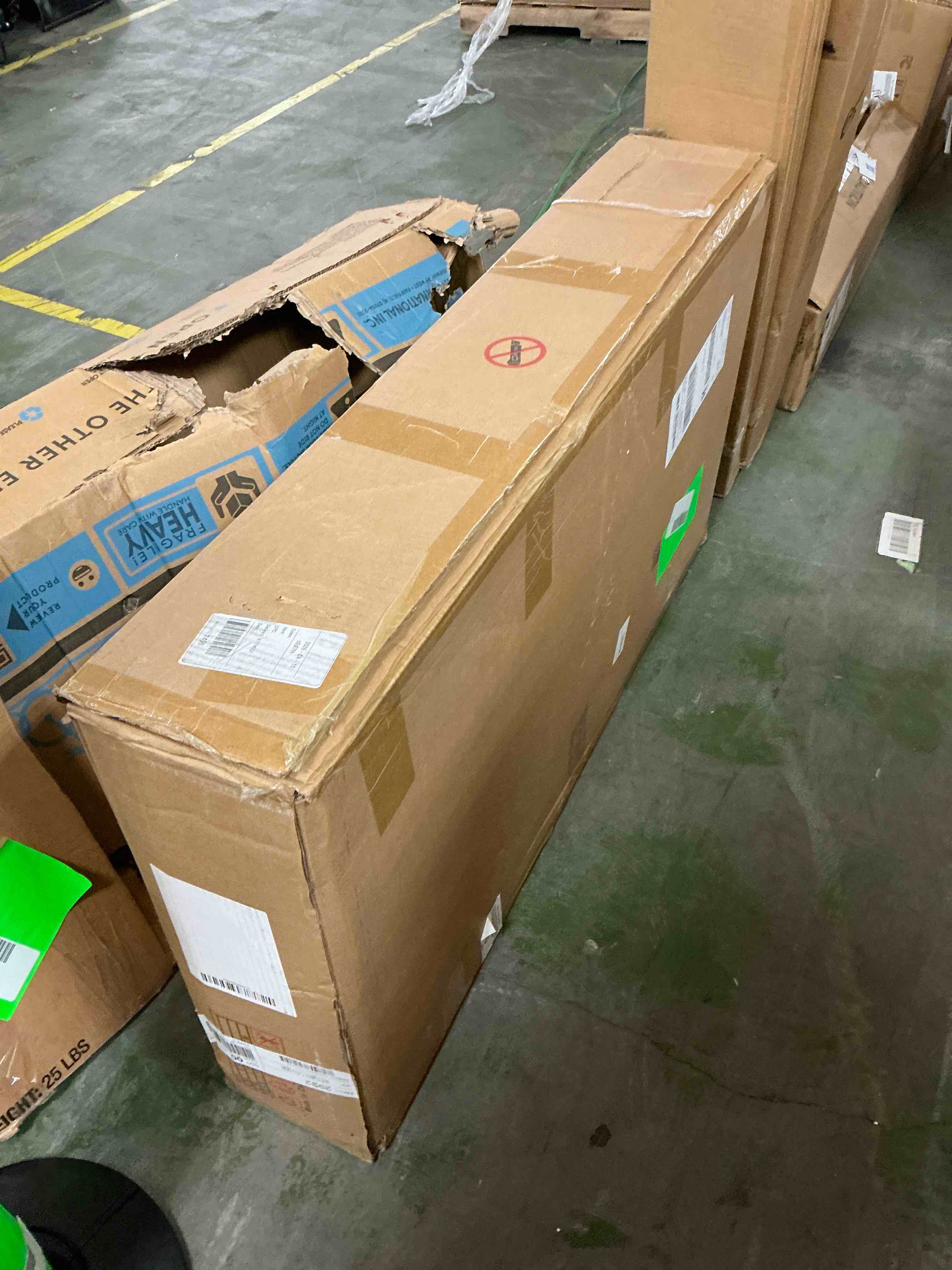 https://s3.amazonaws.com/lotting-images-prod/EmanualPiazza/PNK4207381_1779899355323.jpeg