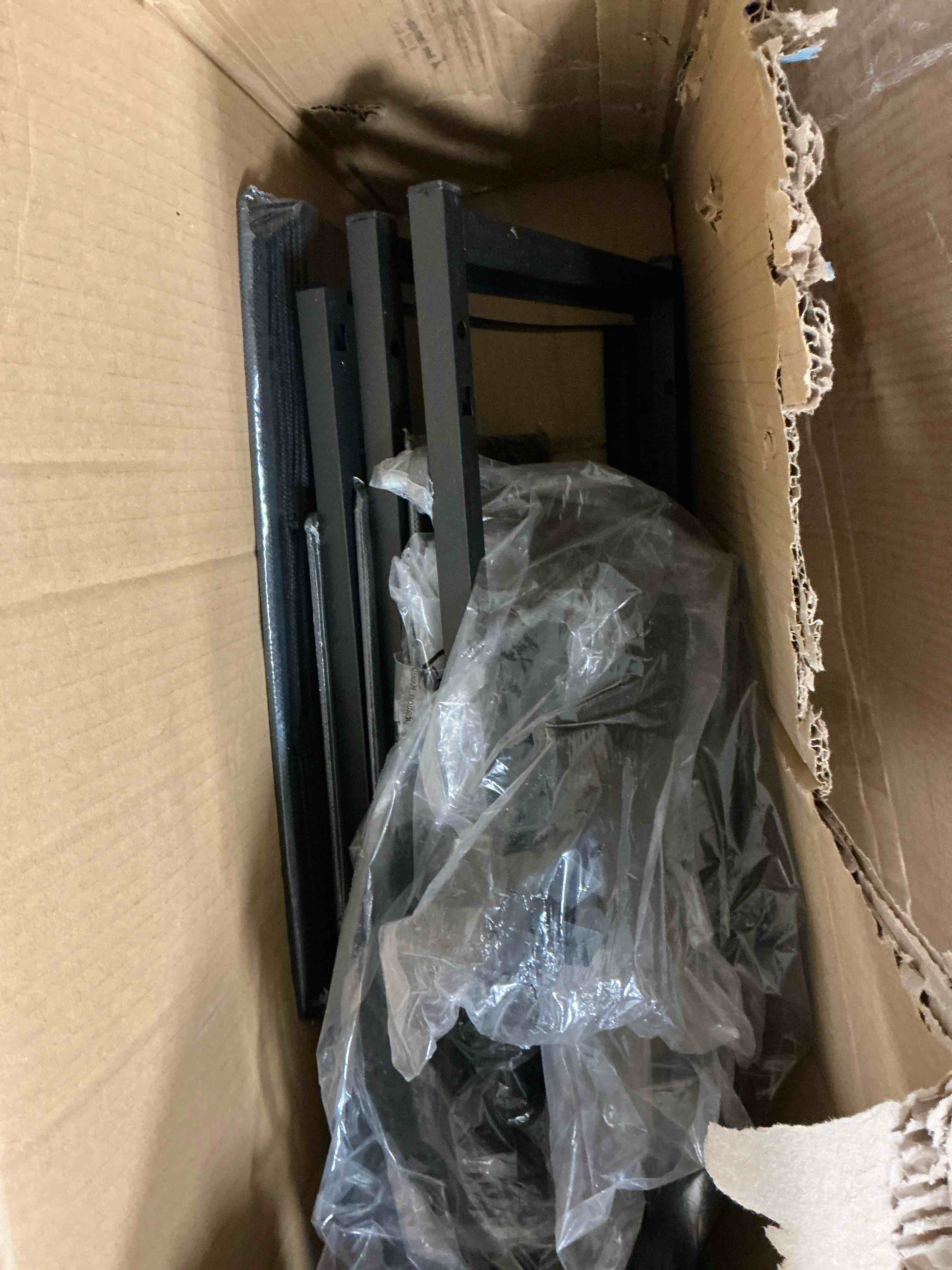 https://s3.amazonaws.com/lotting-images-prod/EmanualPiazza/PNK4207382_1779899477880.jpeg