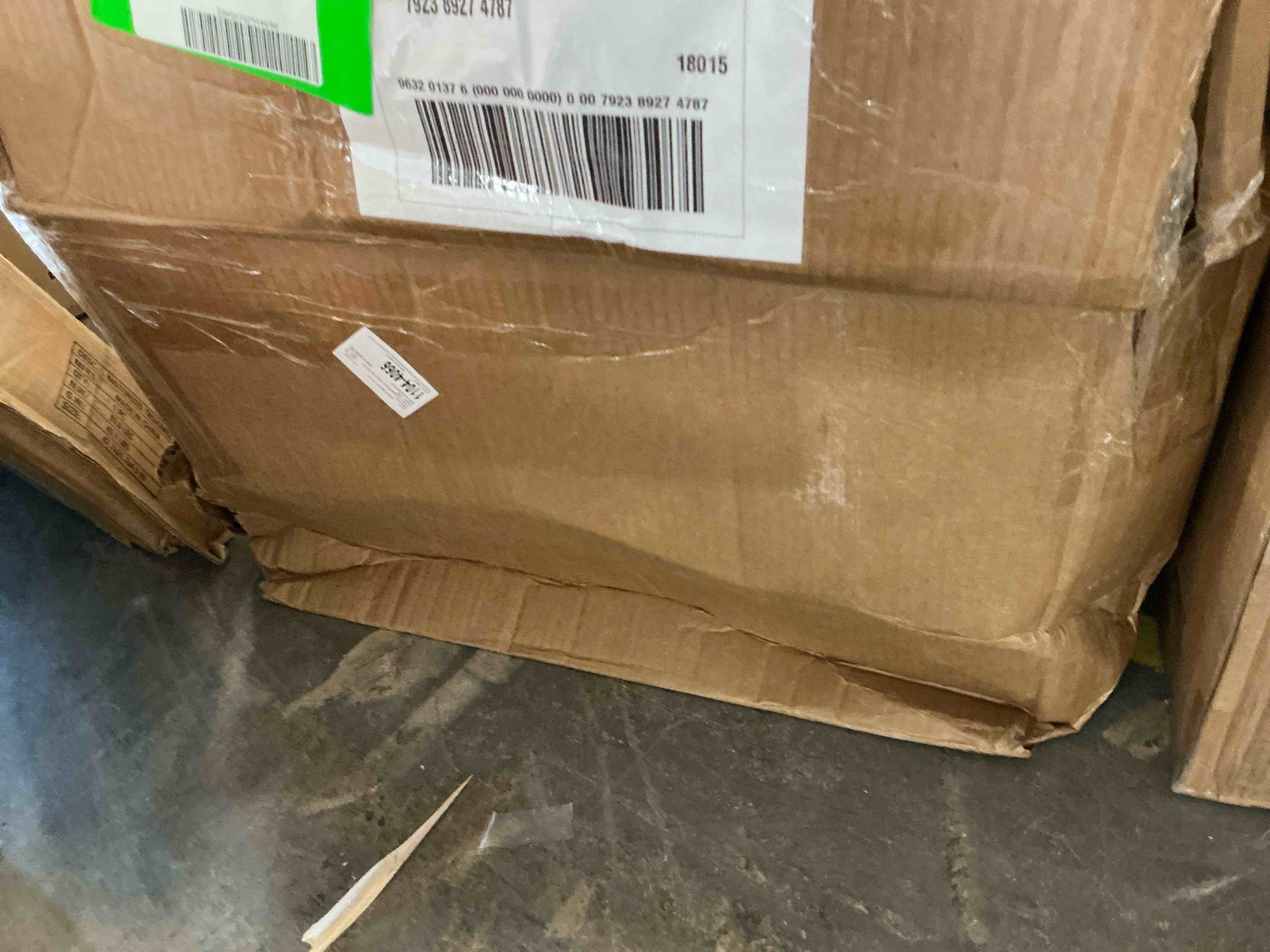 https://s3.amazonaws.com/lotting-images-prod/EmanualPiazza/PNK4207832_1780692419879.jpeg