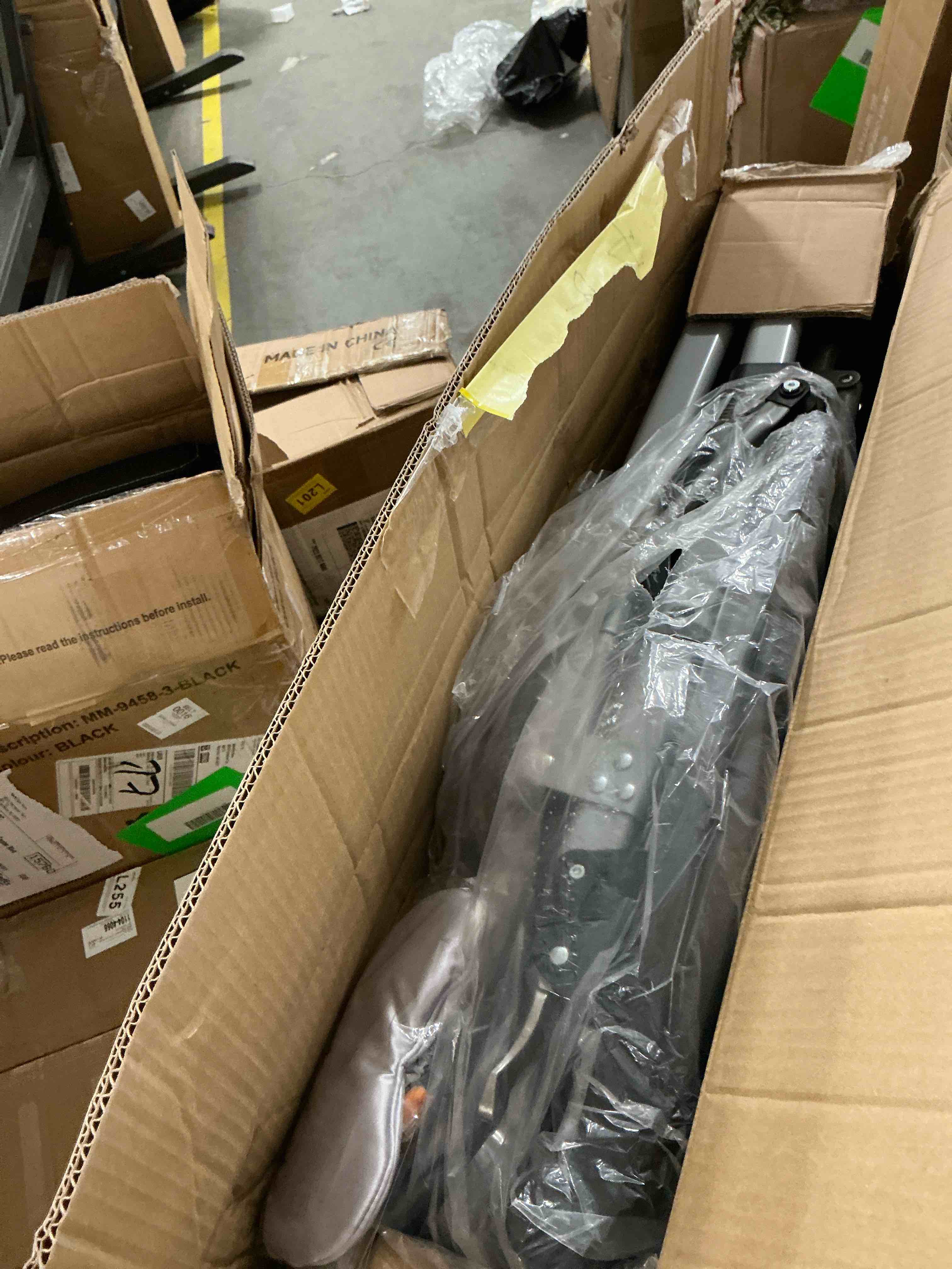 https://s3.amazonaws.com/lotting-images-prod/EmanualPiazza/PNK4207850_1780690207246.jpeg