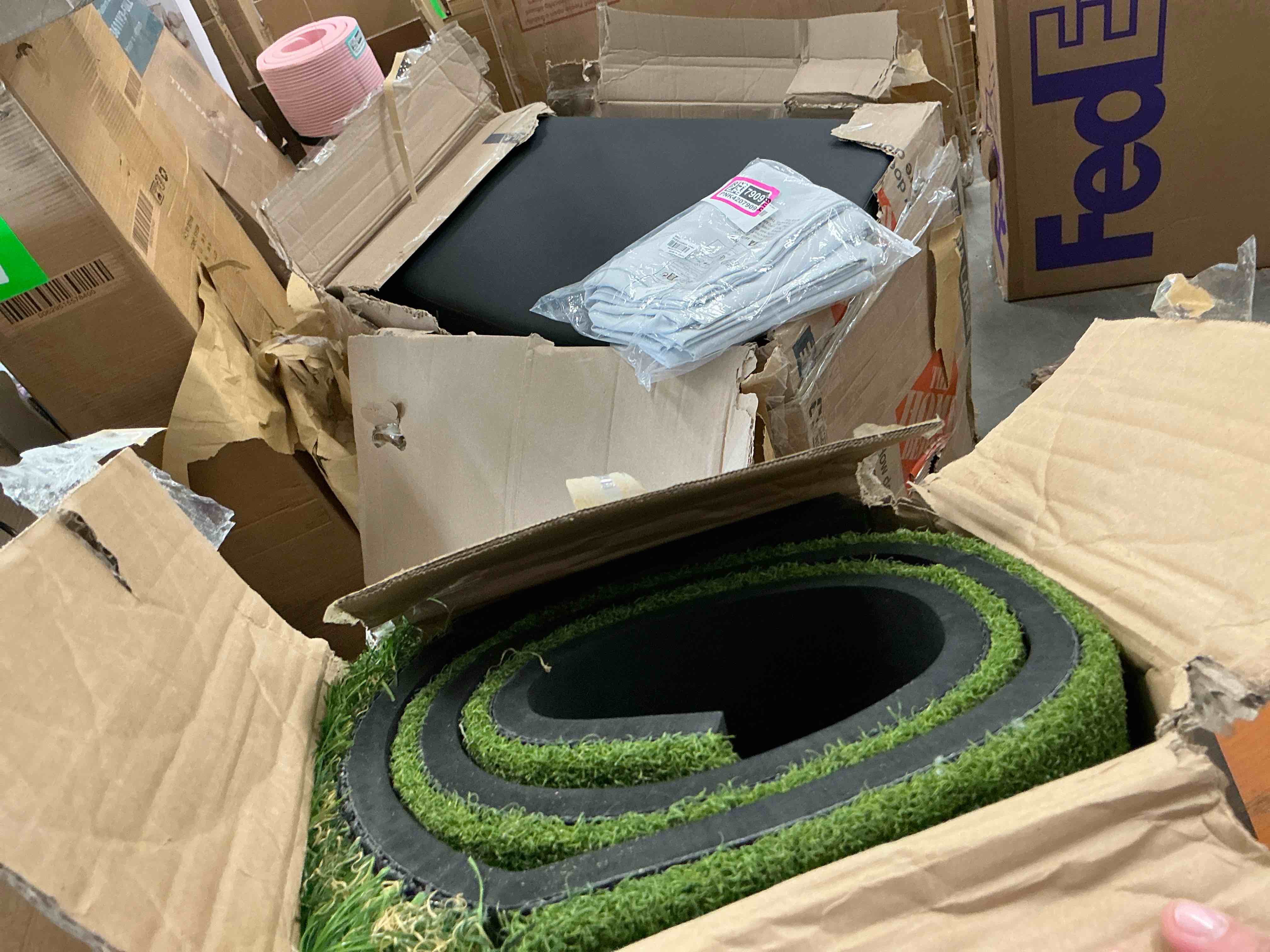Condition photo showing Good Condition for okesam  golf mat   golf hitting mat foldable dual-turf built-in ball tray 5x4ft