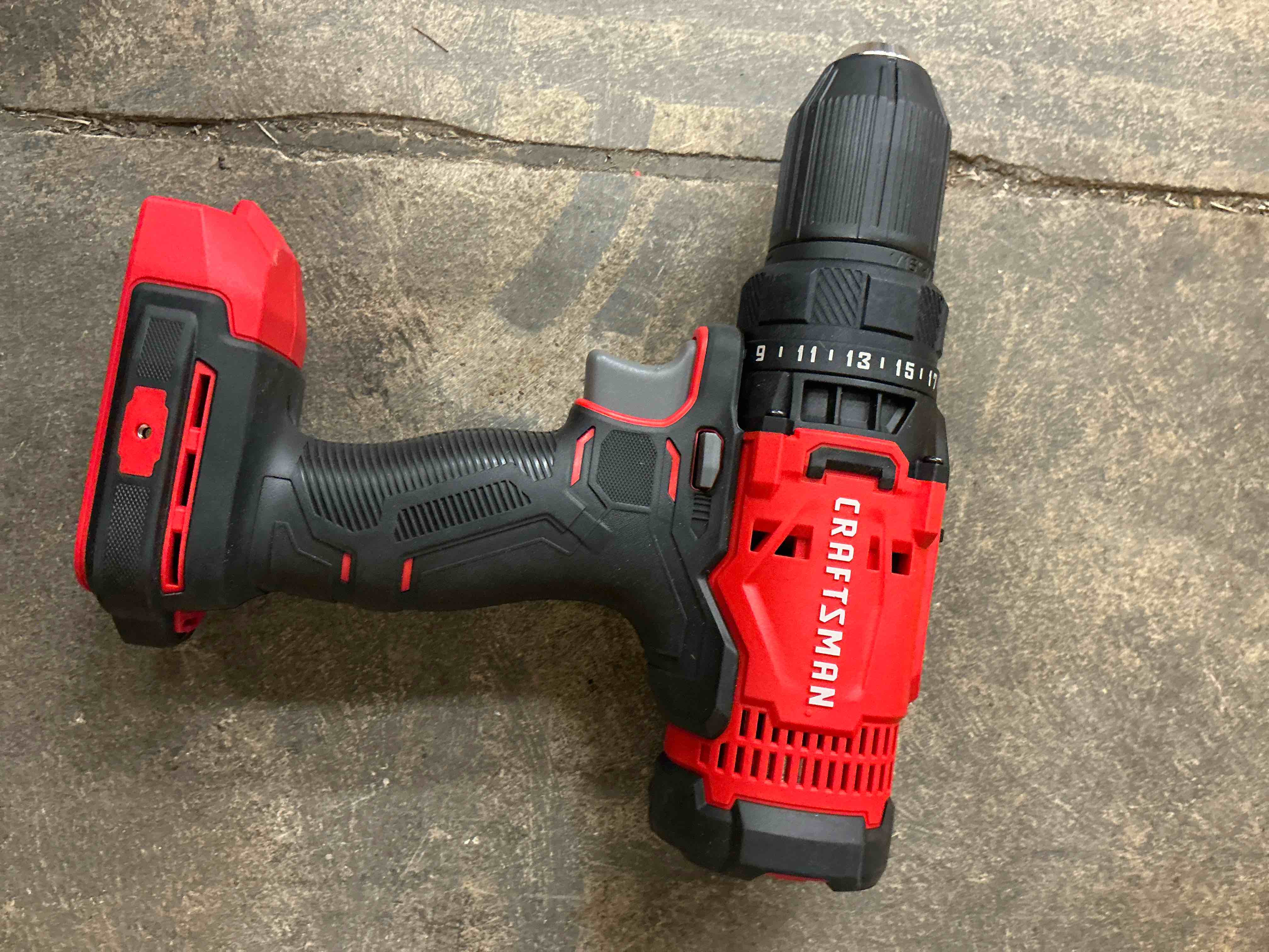 Condition photo showing Good Condition for craftsman v20 20-volt max 1/2-in keyless cordless drill ( tool only ))