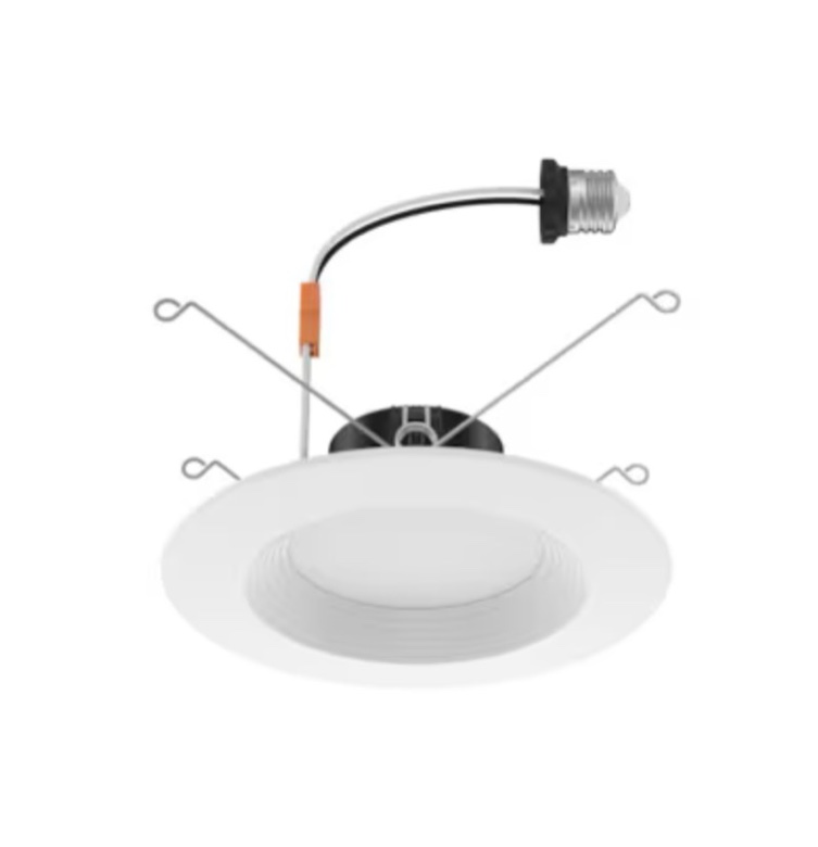Condition photo showing New/Like New for utilitech white 5-in or 6-in 850 -lumens switchable white round dimmable led wet rated recessed
