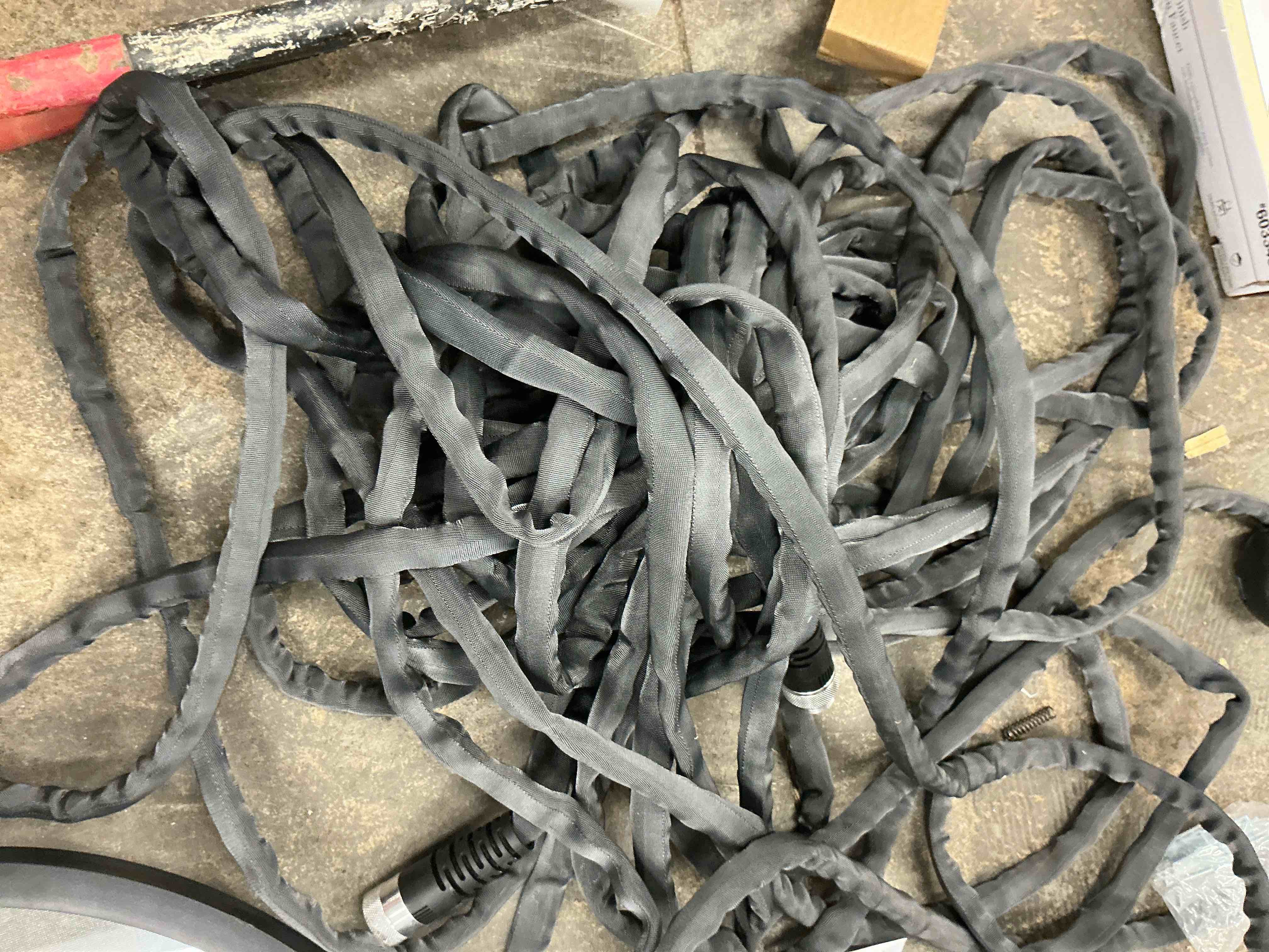 Condition photo showing Good Condition for 4001-100 5/8" x 100' zero-g lightweight ultra flexible durable kink- free garden hose10