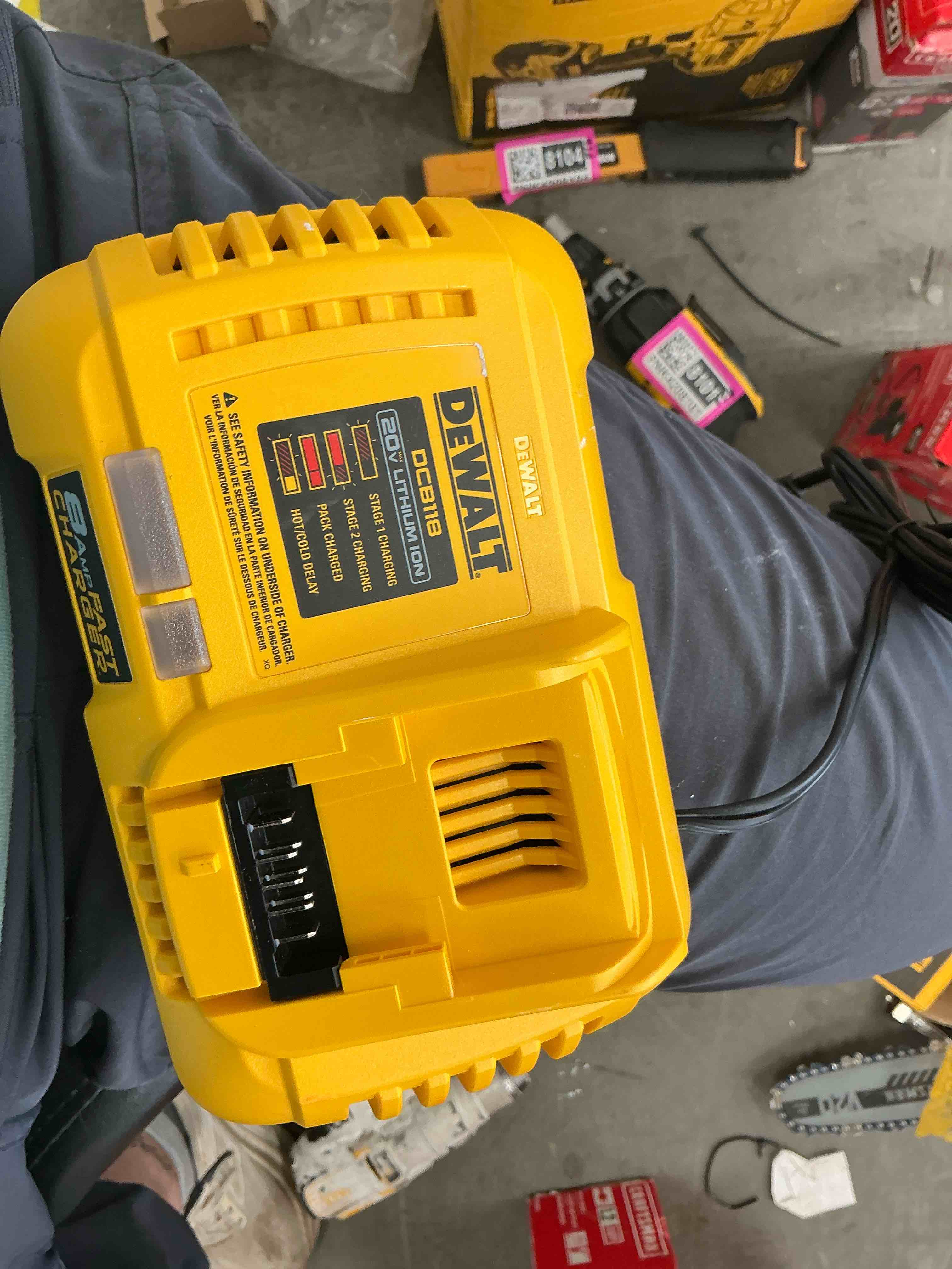 Condition photo showing Good Condition for dewalt 20 -volt lithium-ion ( battery charger )