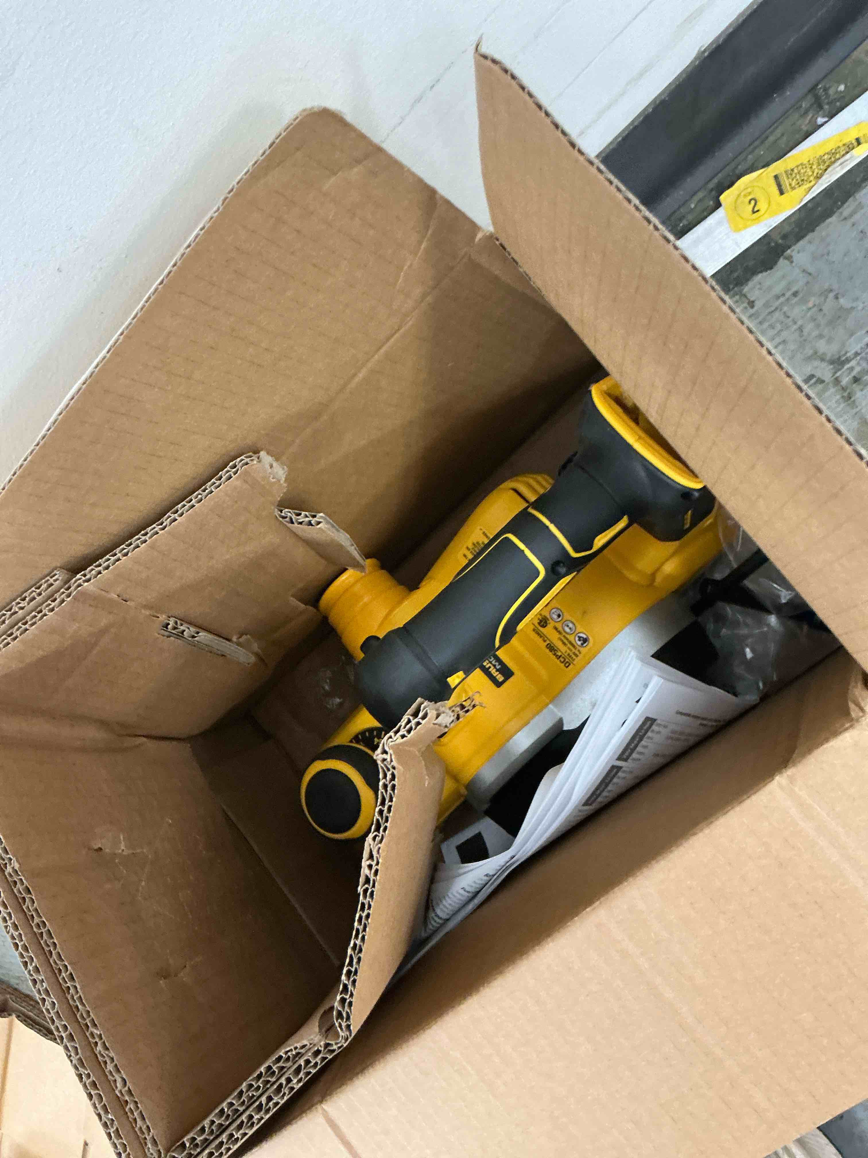 Condition photo showing Good Condition for dewalt xr 3.25-in w 20-volt max handheld planer