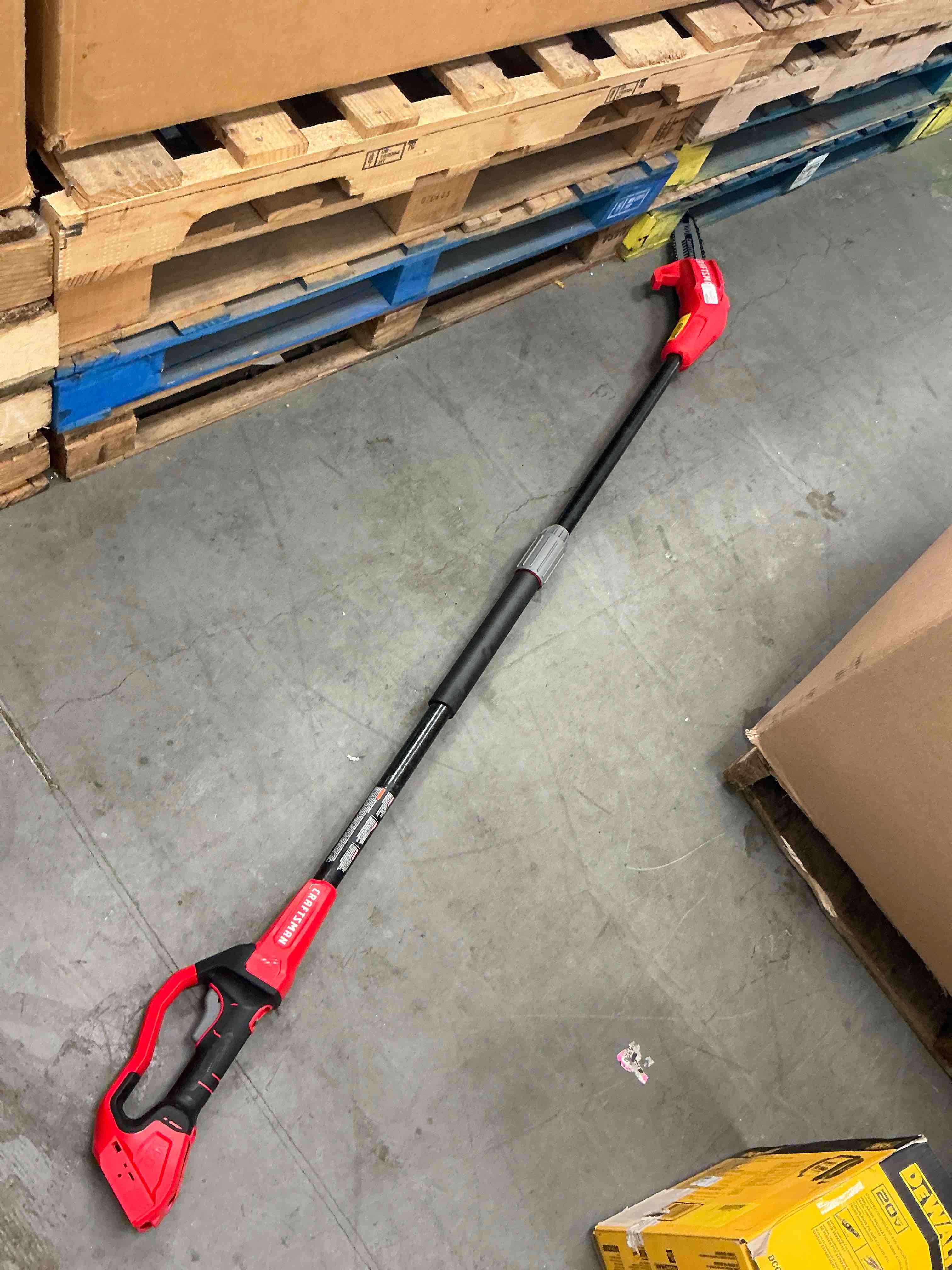 Condition photo showing Good Condition for craftsman v20 20-volt 8.0-in battery pole saw