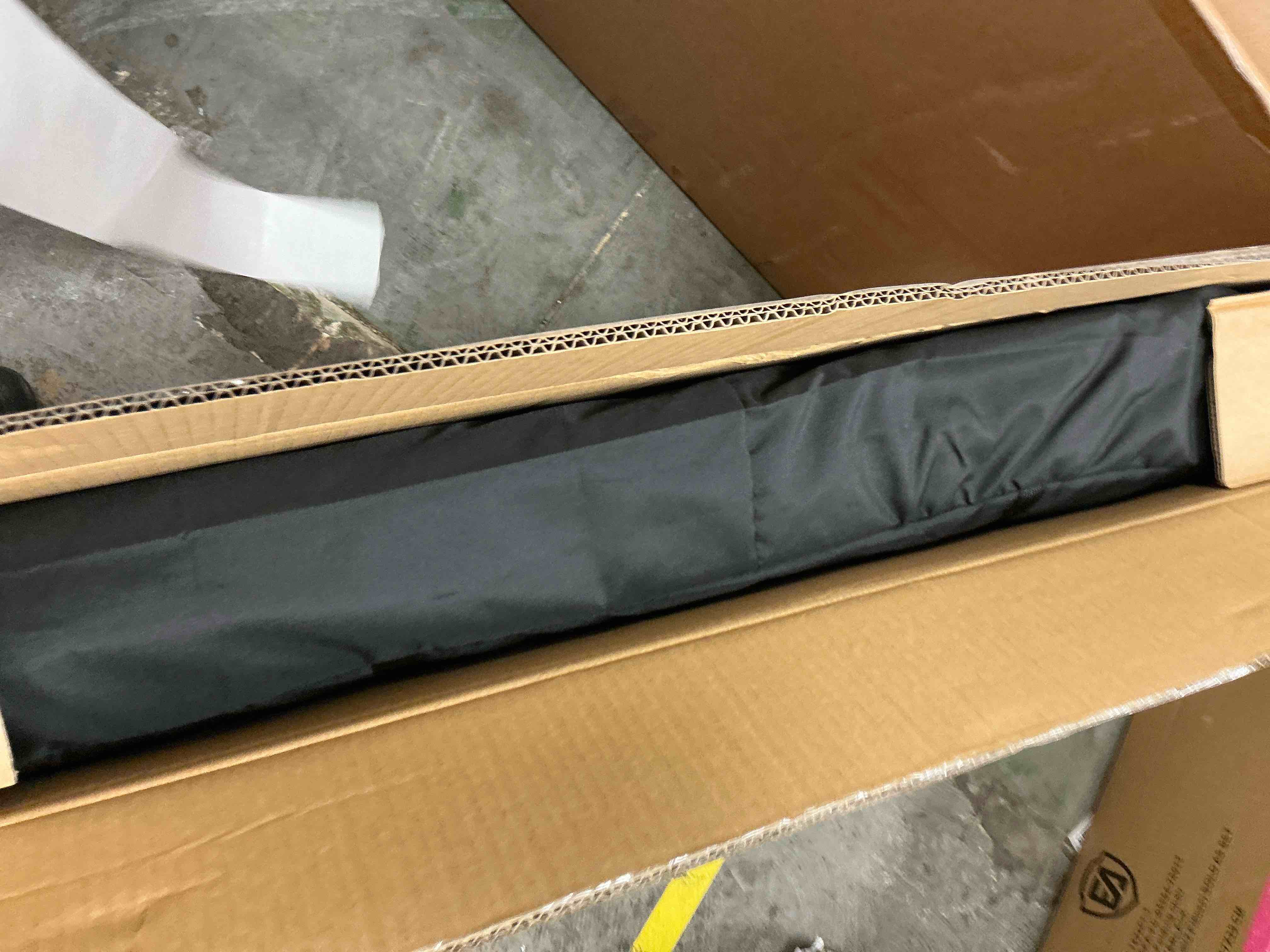 https://s3.amazonaws.com/lotting-images-prod/EmanualPiazza/PNK4208203_1781108561168.jpeg