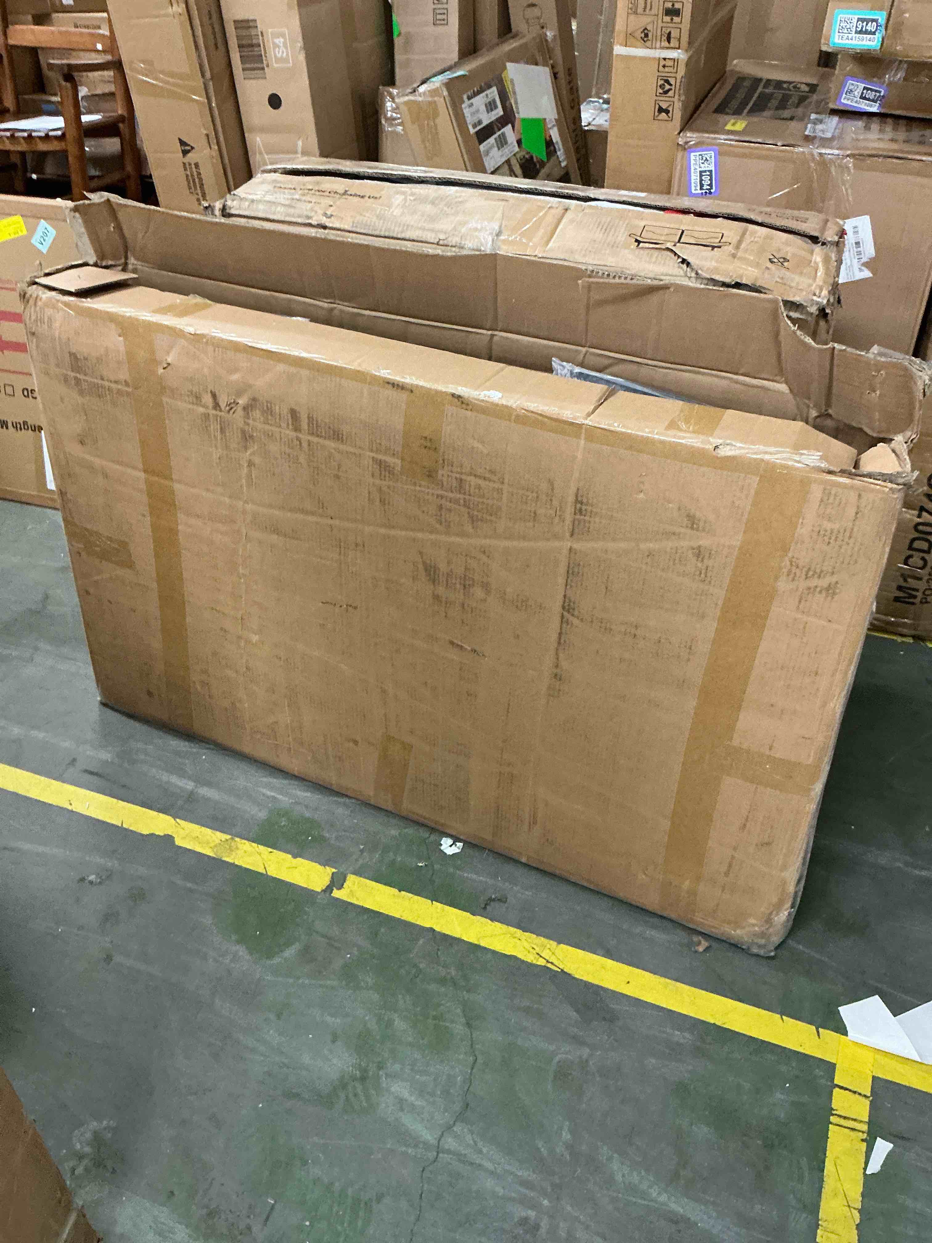https://s3.amazonaws.com/lotting-images-prod/EmanualPiazza/PNK4208250_1781190744743.jpeg