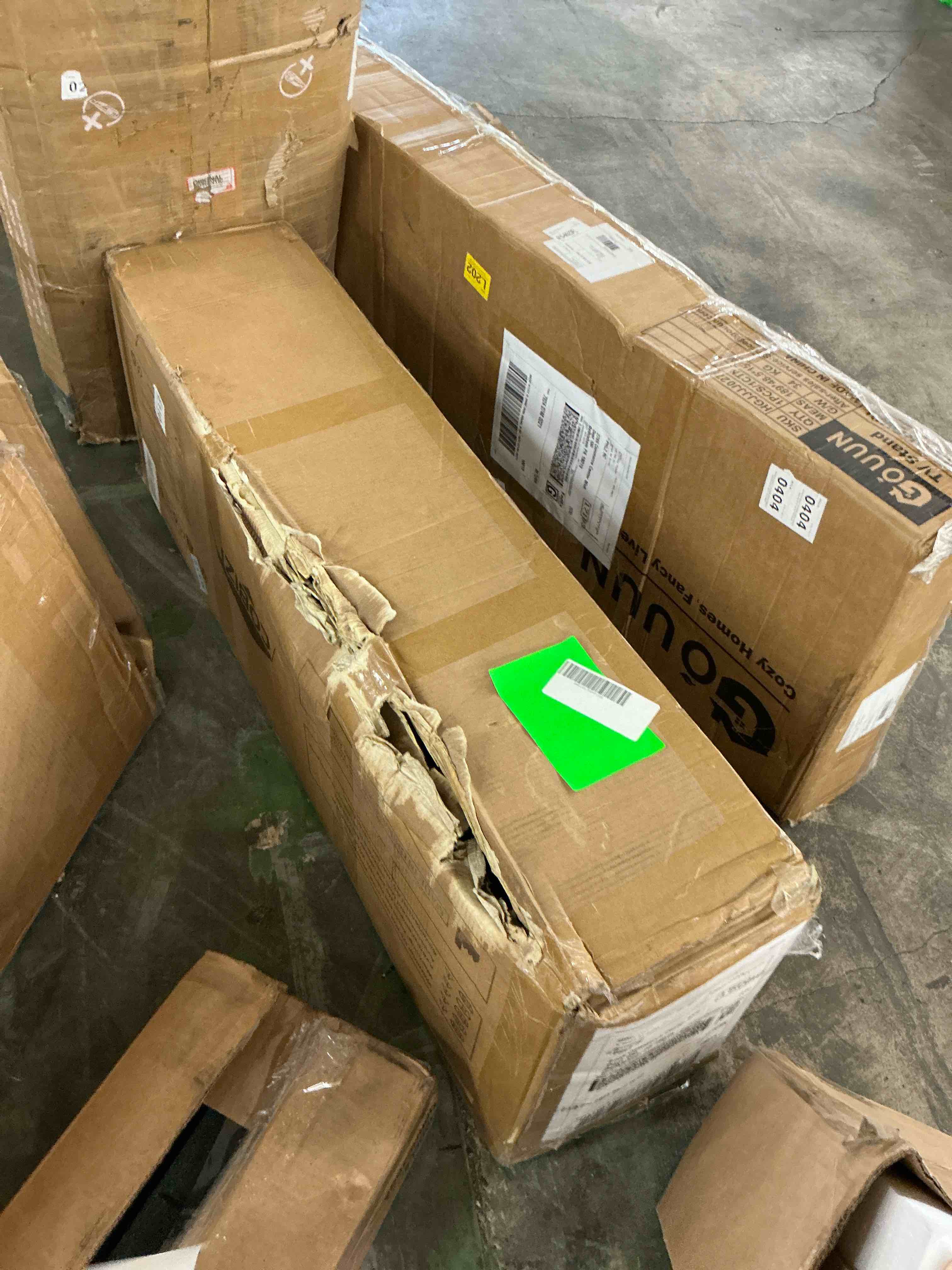 https://s3.amazonaws.com/lotting-images-prod/EmanualPiazza/PNK4208259_1781192091455.jpeg