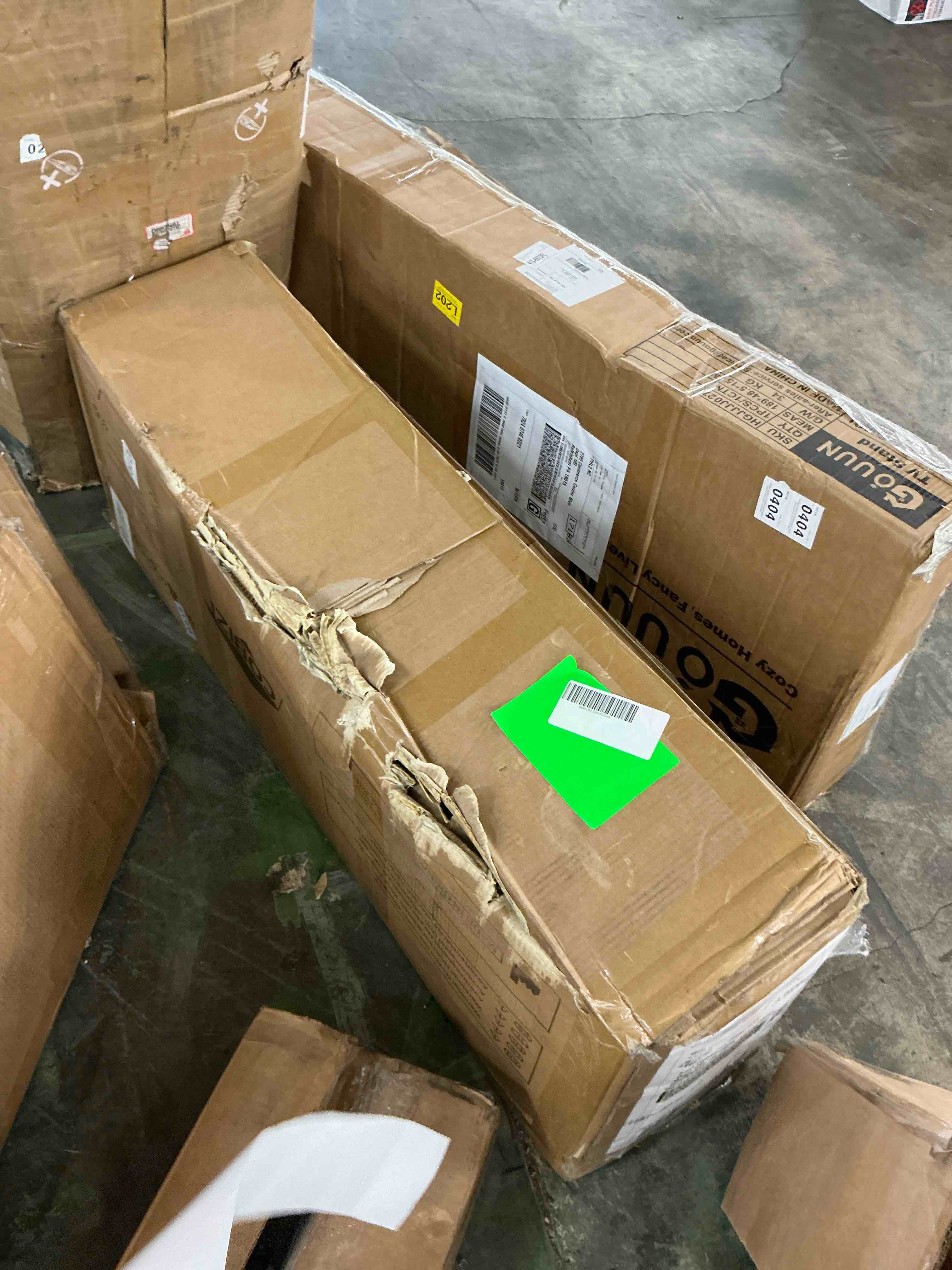 https://s3.amazonaws.com/lotting-images-prod/EmanualPiazza/PNK4208259_1781192223233.jpeg