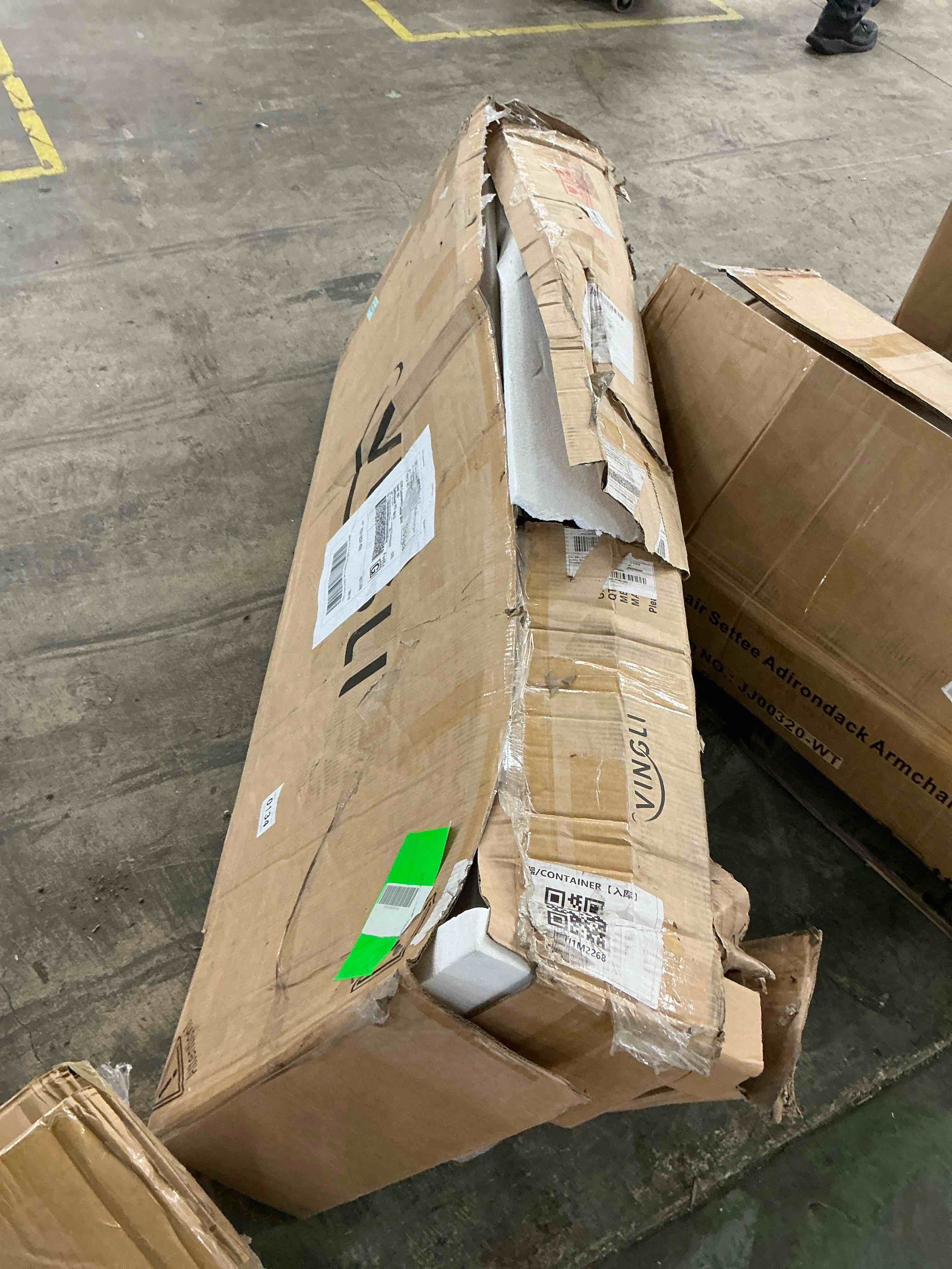 https://s3.amazonaws.com/lotting-images-prod/EmanualPiazza/PNK4208260_1781192260565.jpeg