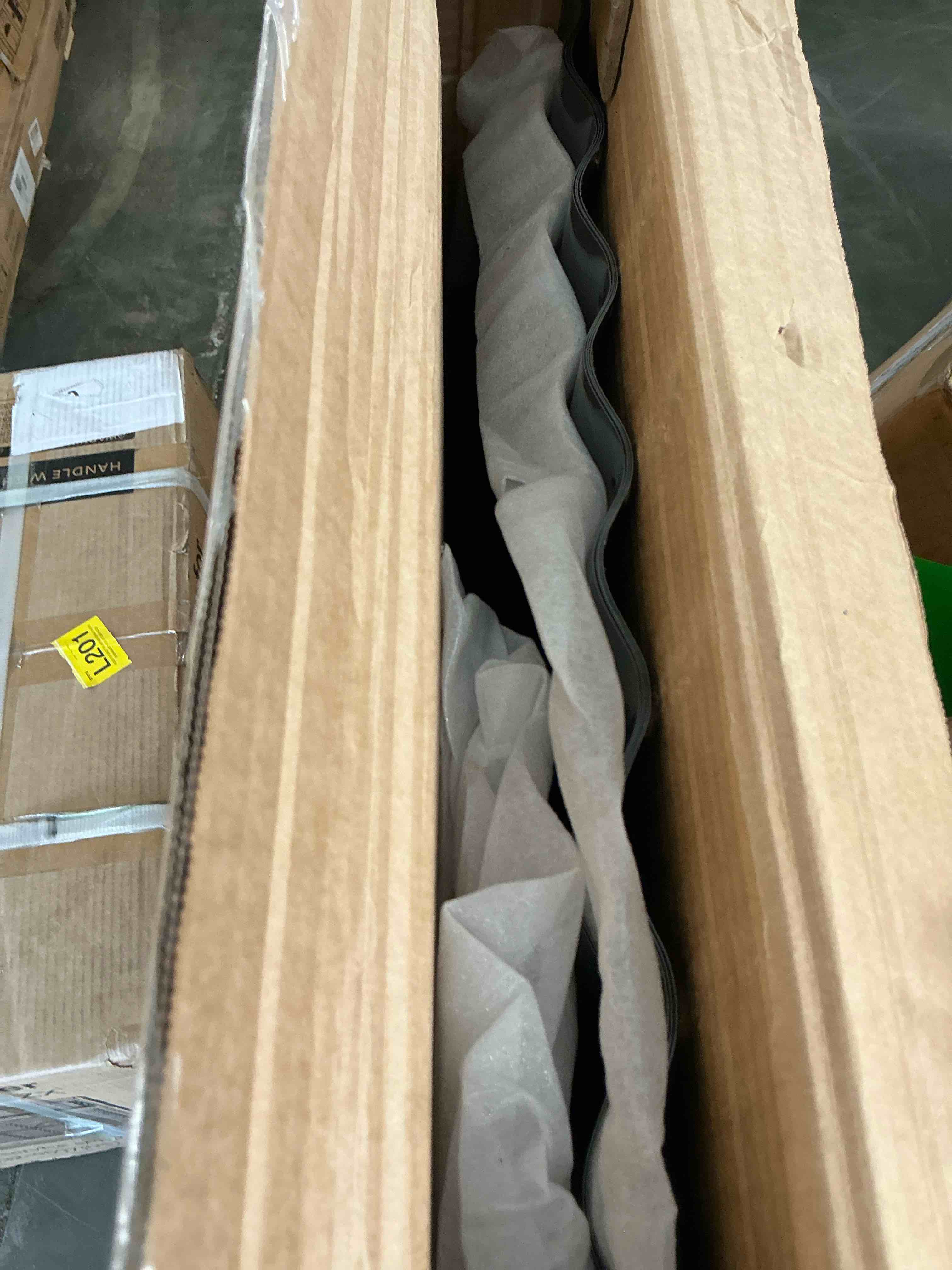 Condition photo showing New/Like New for quictent 6x3x2 ft galvanized raised garden bed extra height outdoor planter box with tomato cage dark gray