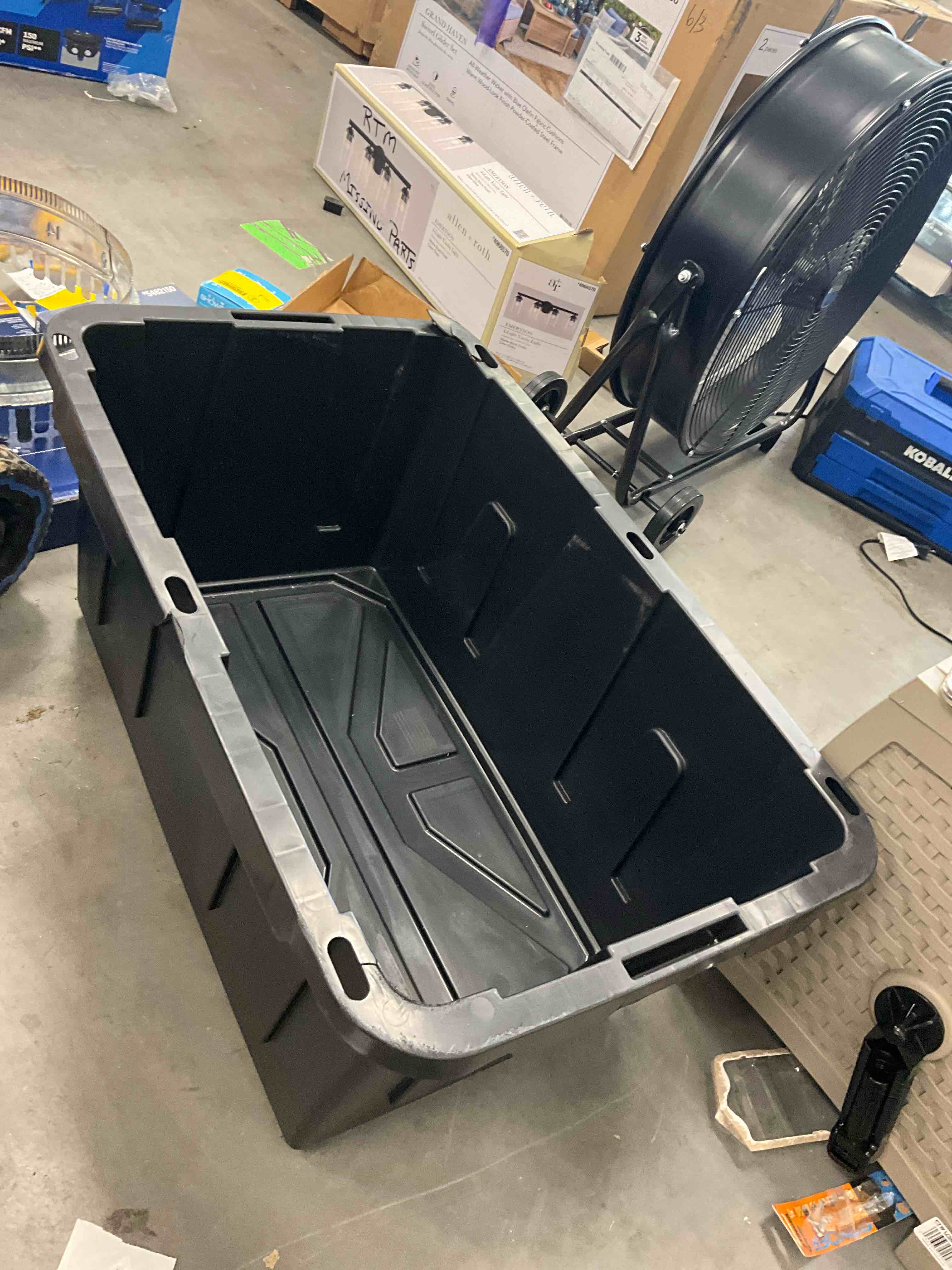 Condition photo showing Good Condition for centrex plastics, llc commander 27-gallon tote -tote only