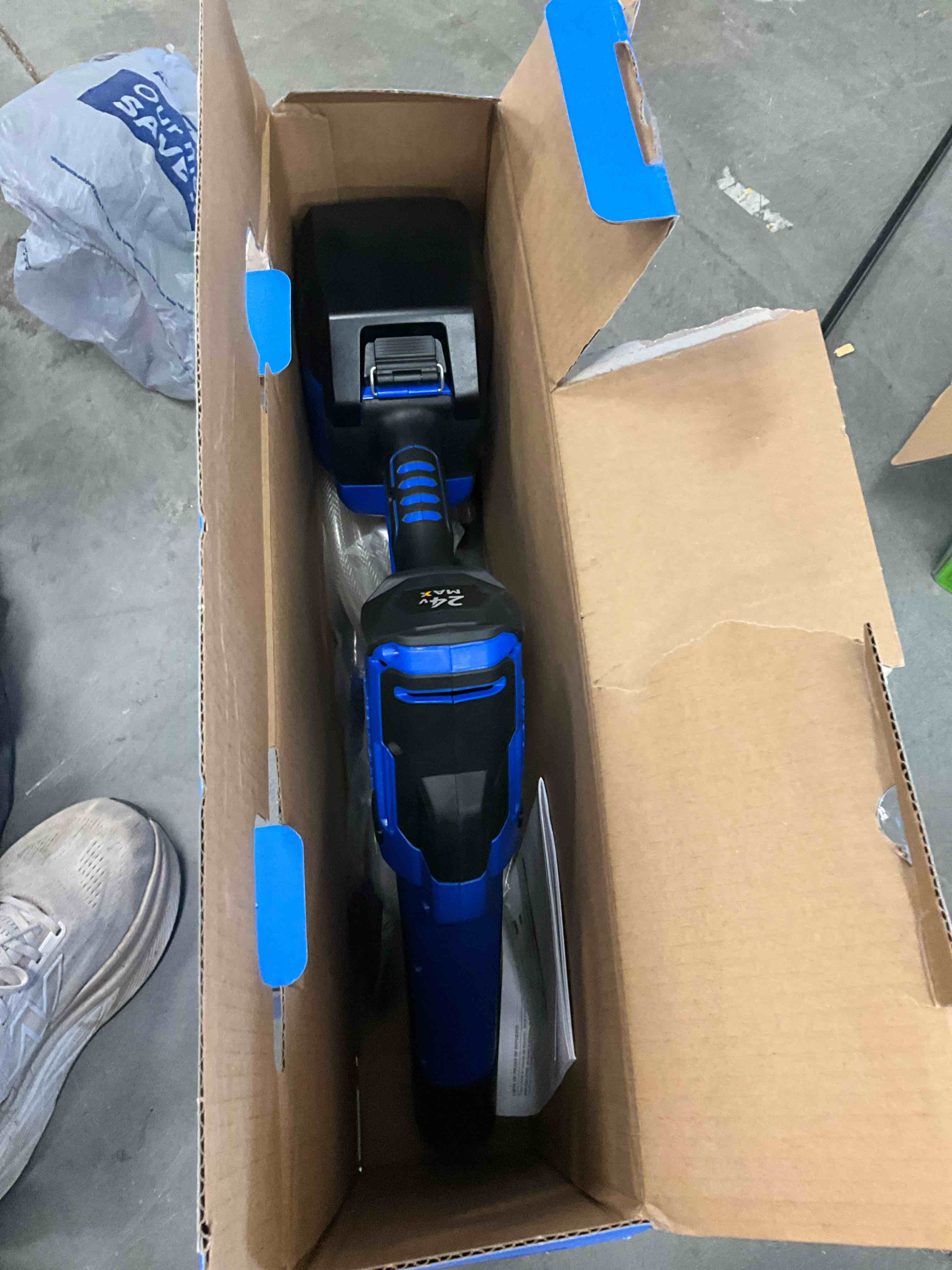 Condition photo showing Good Condition for kobalt 700-psi 0.8-gpm cold water battery outdoor power cleaner with 1 spray tips