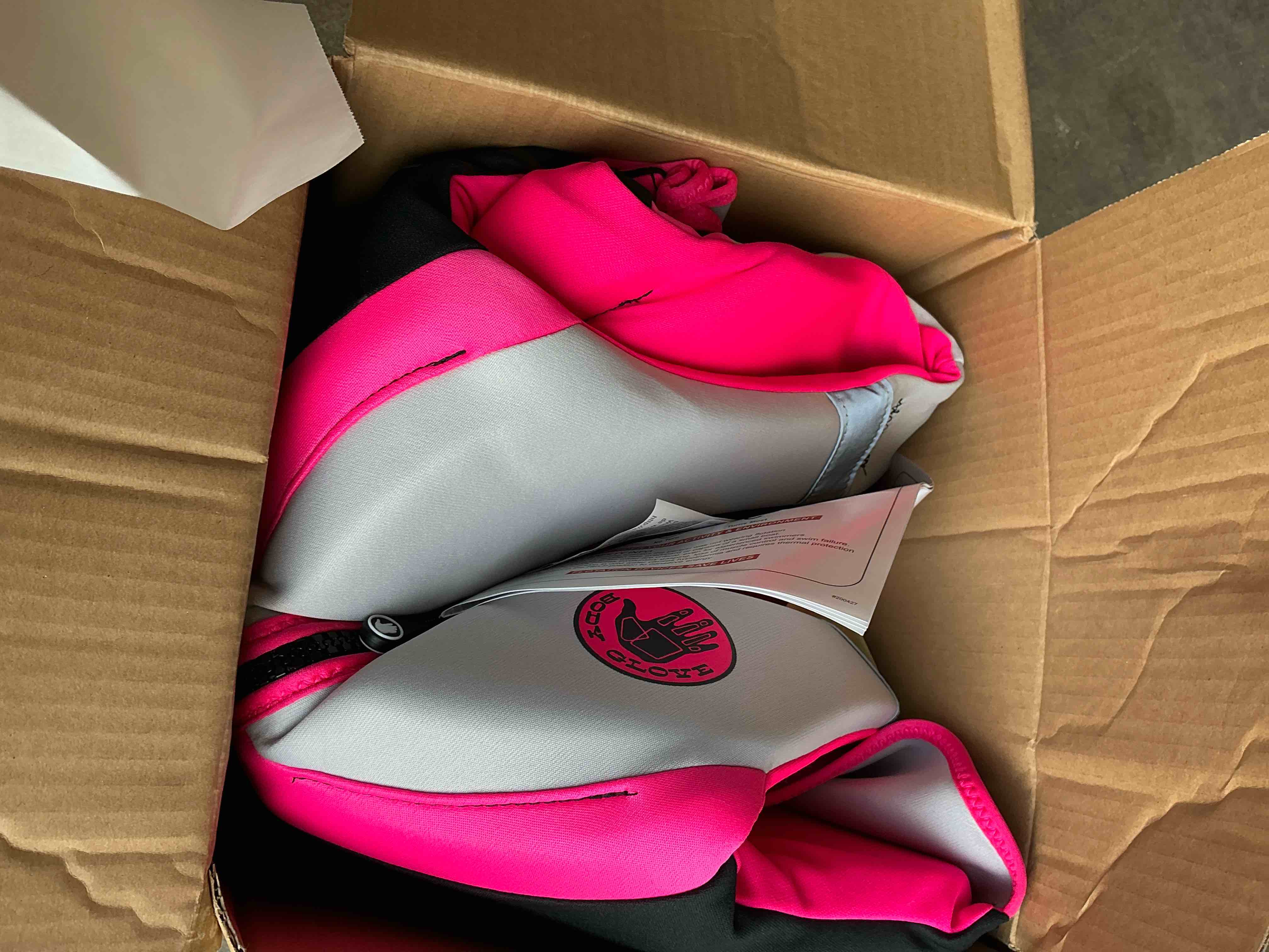 Condition photo showing New/Like New for body glove women s adult neoprene pfd life jacket and vest  dual size 2xl/3xl  pink