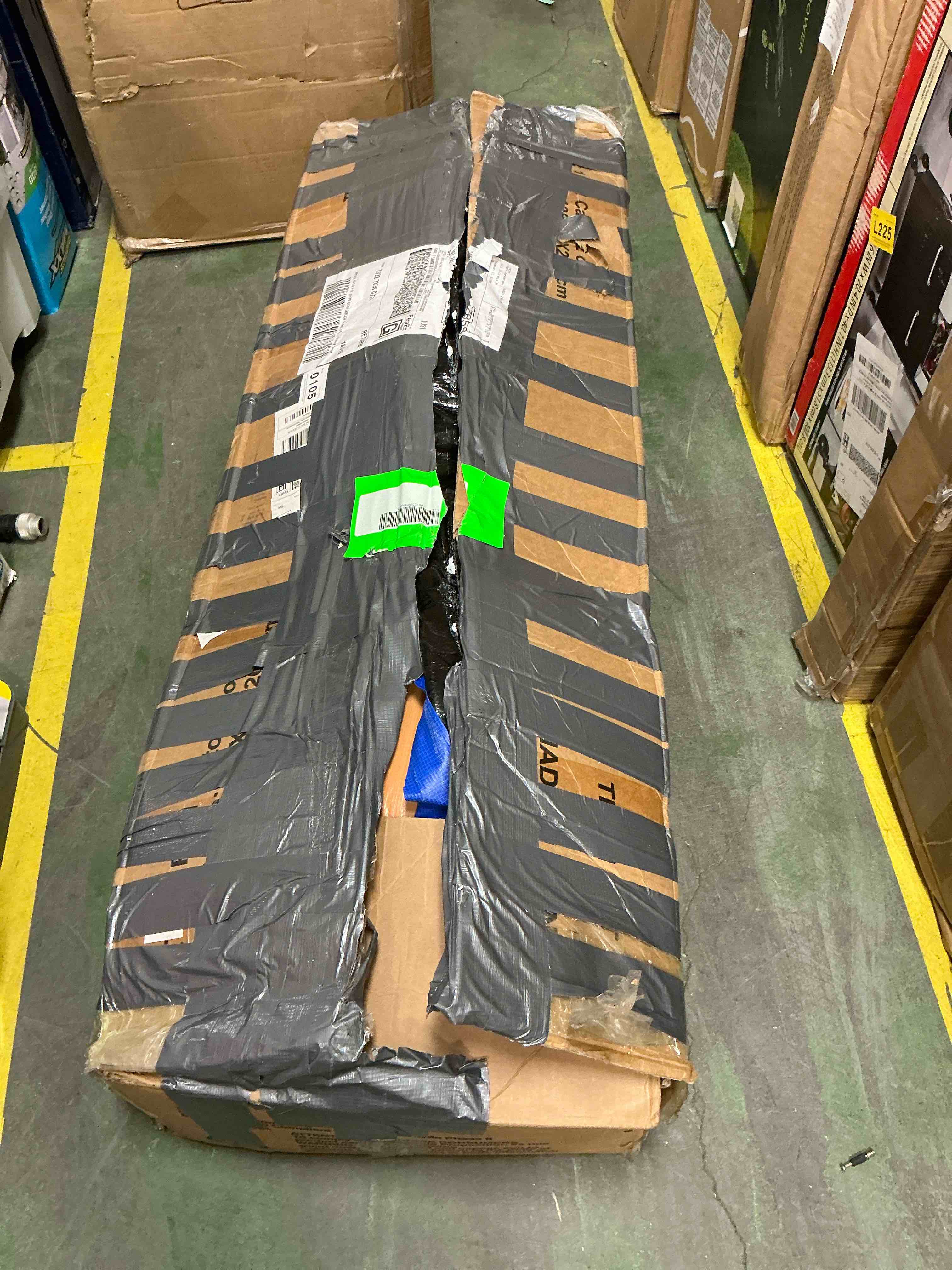 Condition photo showing As Is for 16ft trampoline for kids and adults segmart outdoor recreational trampoline with basketball hoop part1/2