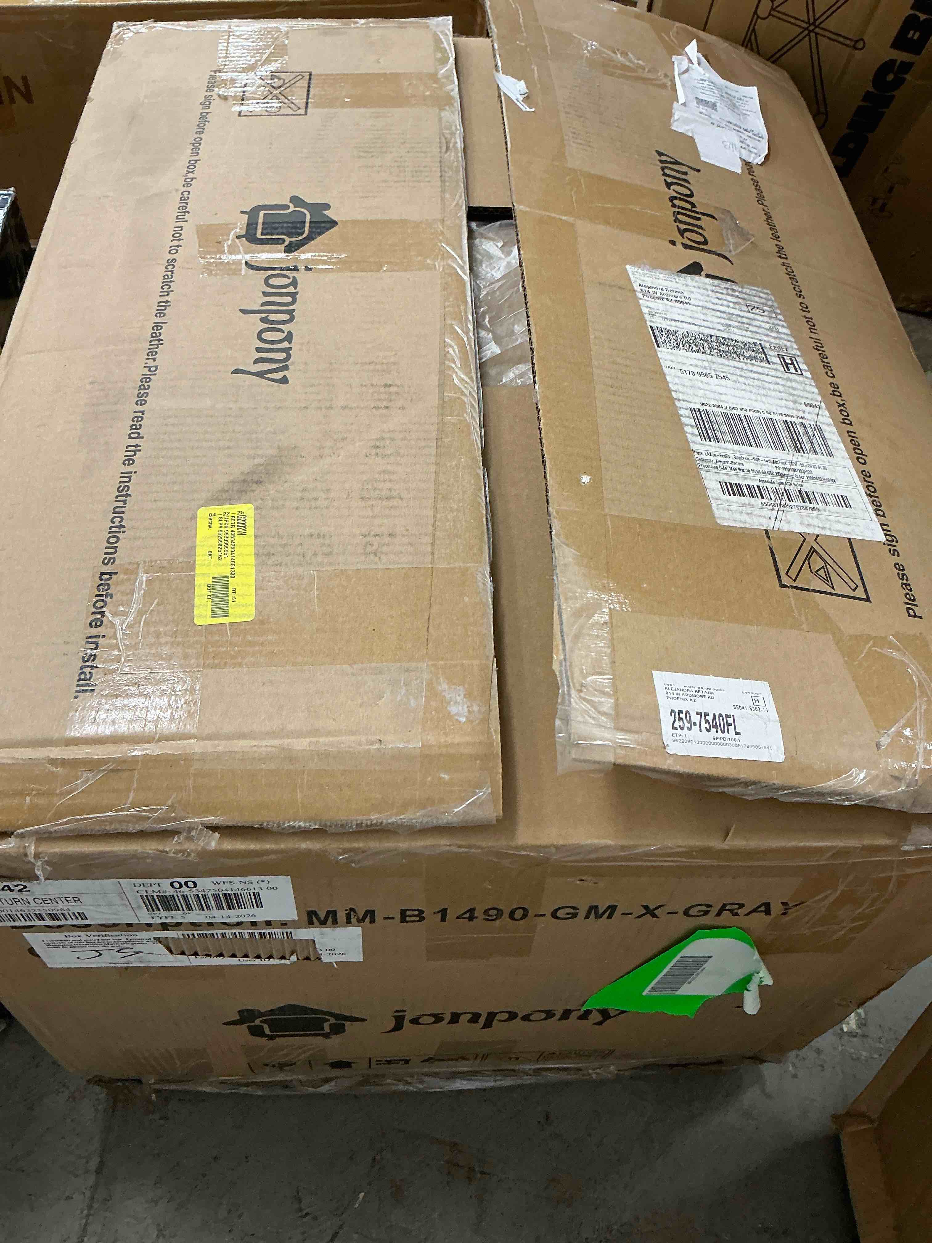 https://s3.amazonaws.com/lotting-images-prod/EmanualPiazza/PNK4210933_1778086383153.jpeg