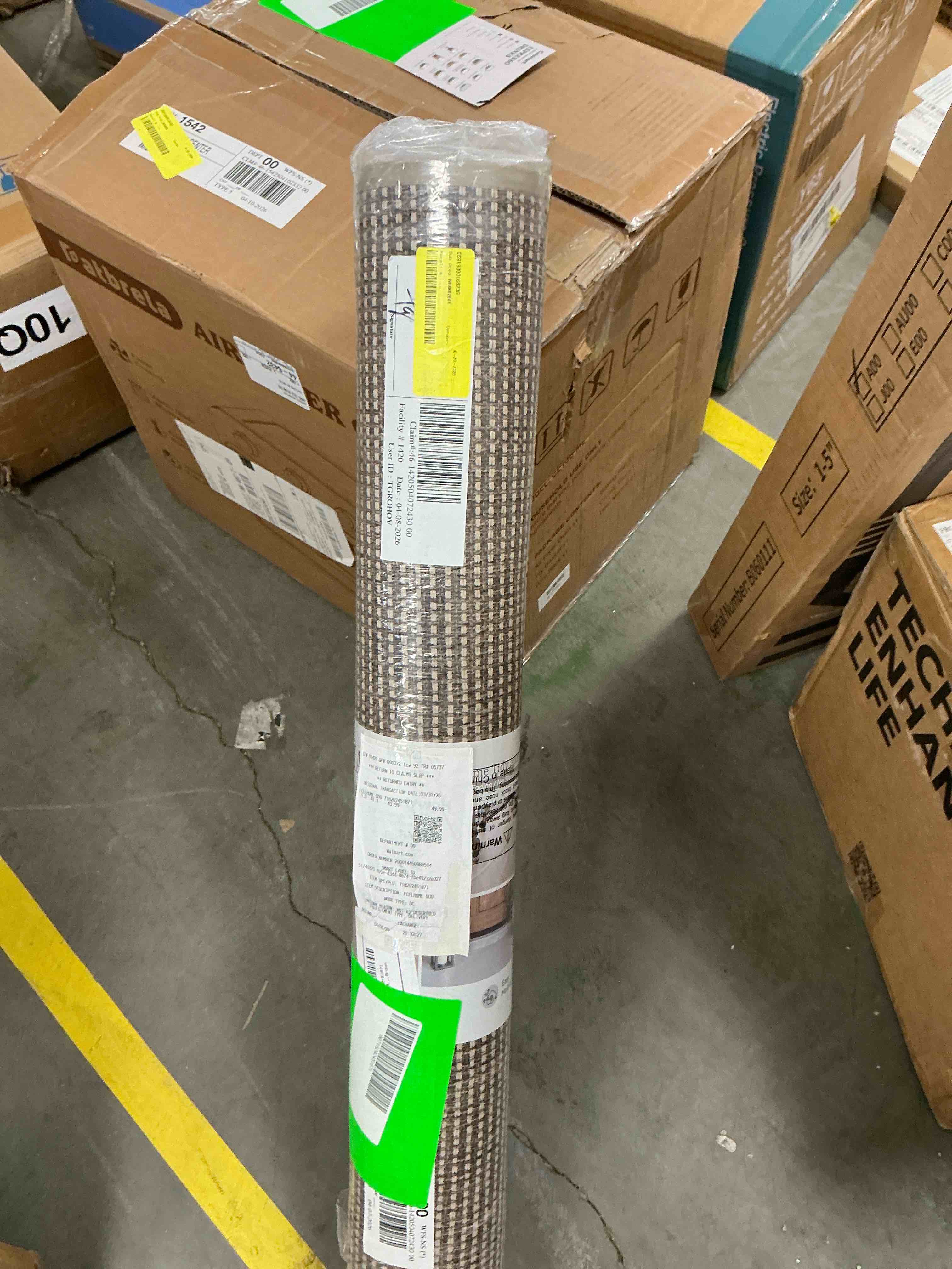 https://s3.amazonaws.com/lotting-images-prod/EmanualPiazza/PNK4211152_1778256845927.jpeg